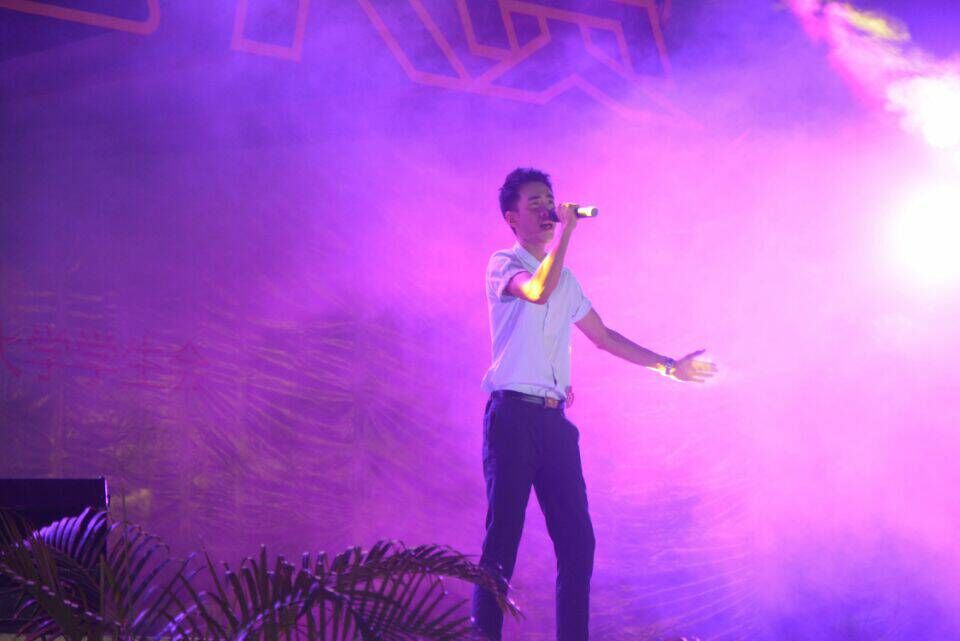 海南师范大学十大歌手总决赛美术学院荣获佳绩