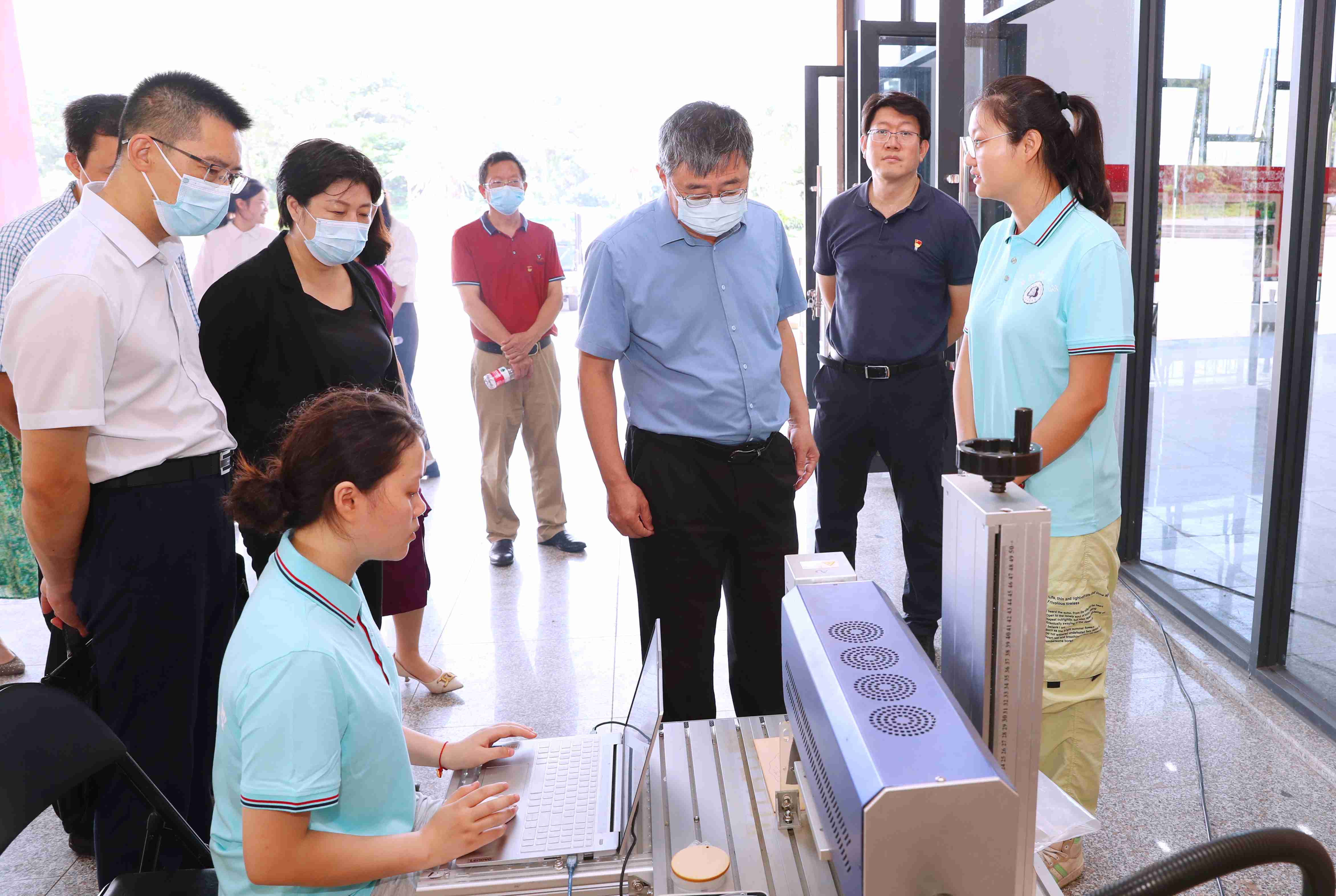 省委宣传部常务副部长张军一行来我校调研文明校园创建情况