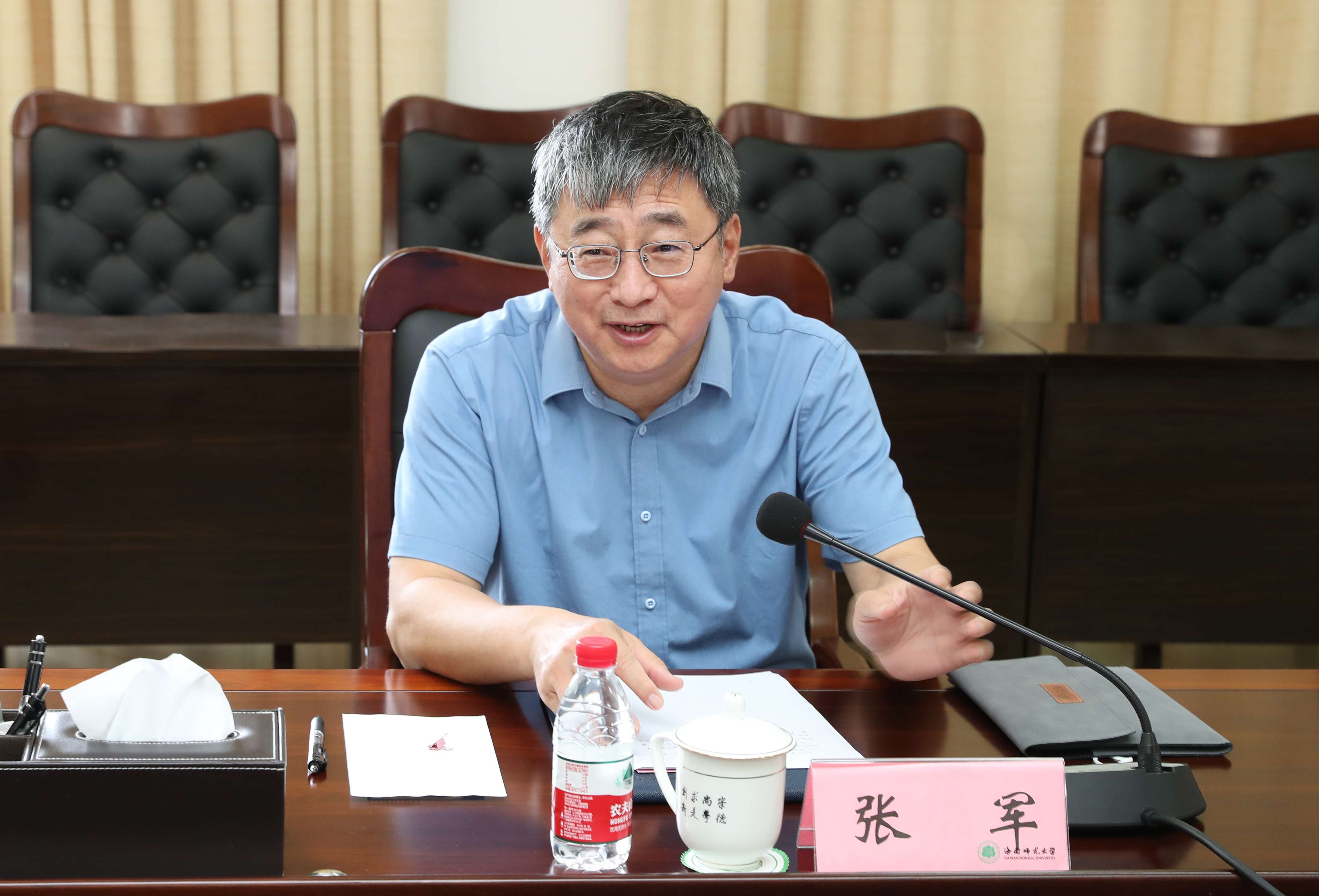 省委宣传部常务副部长张军一行来我校调研文明校园创建情况