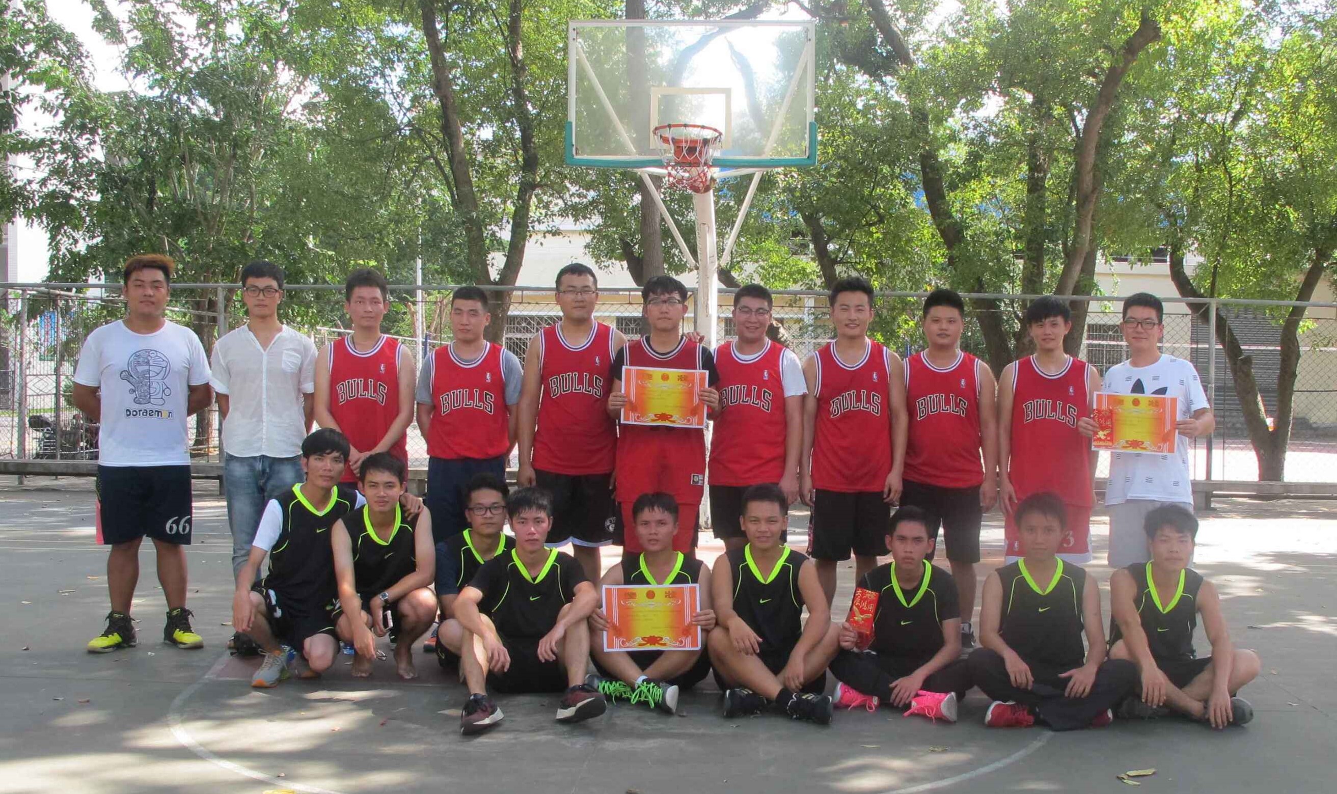 燃烧青春，挥洒汗水   记初等教育学院“迎新杯”活动 