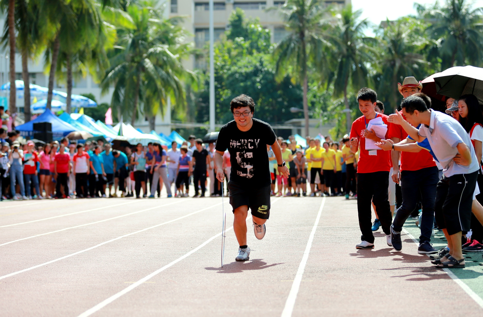 【第32届运动会】花絮：赛场上的教职工
