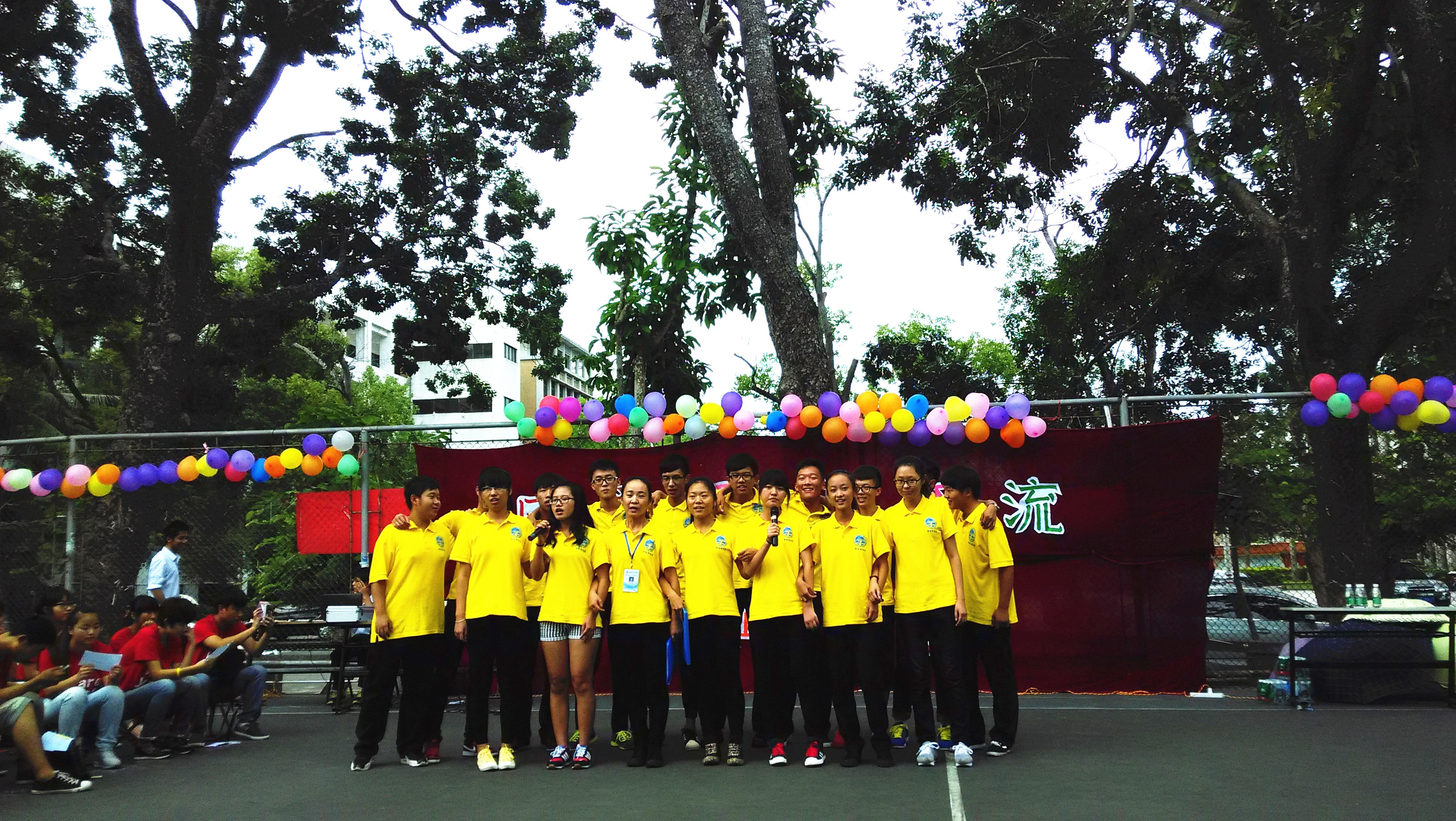 相亲相爱一家人――记物电学院团学工作交流暨联谊大会