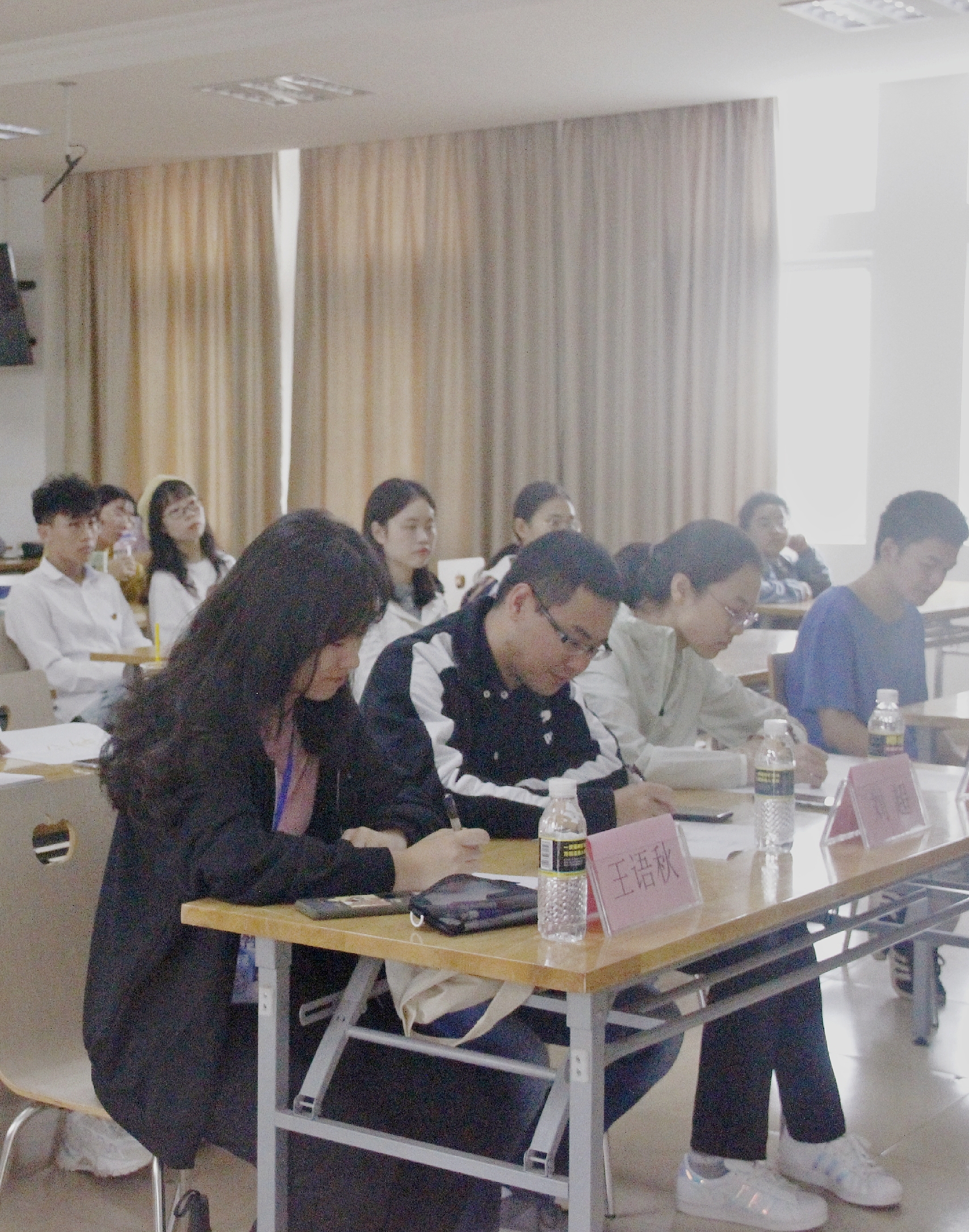青年之声・记文学院“我为加速海南自由贸易港建设做贡献”大学生演讲比赛