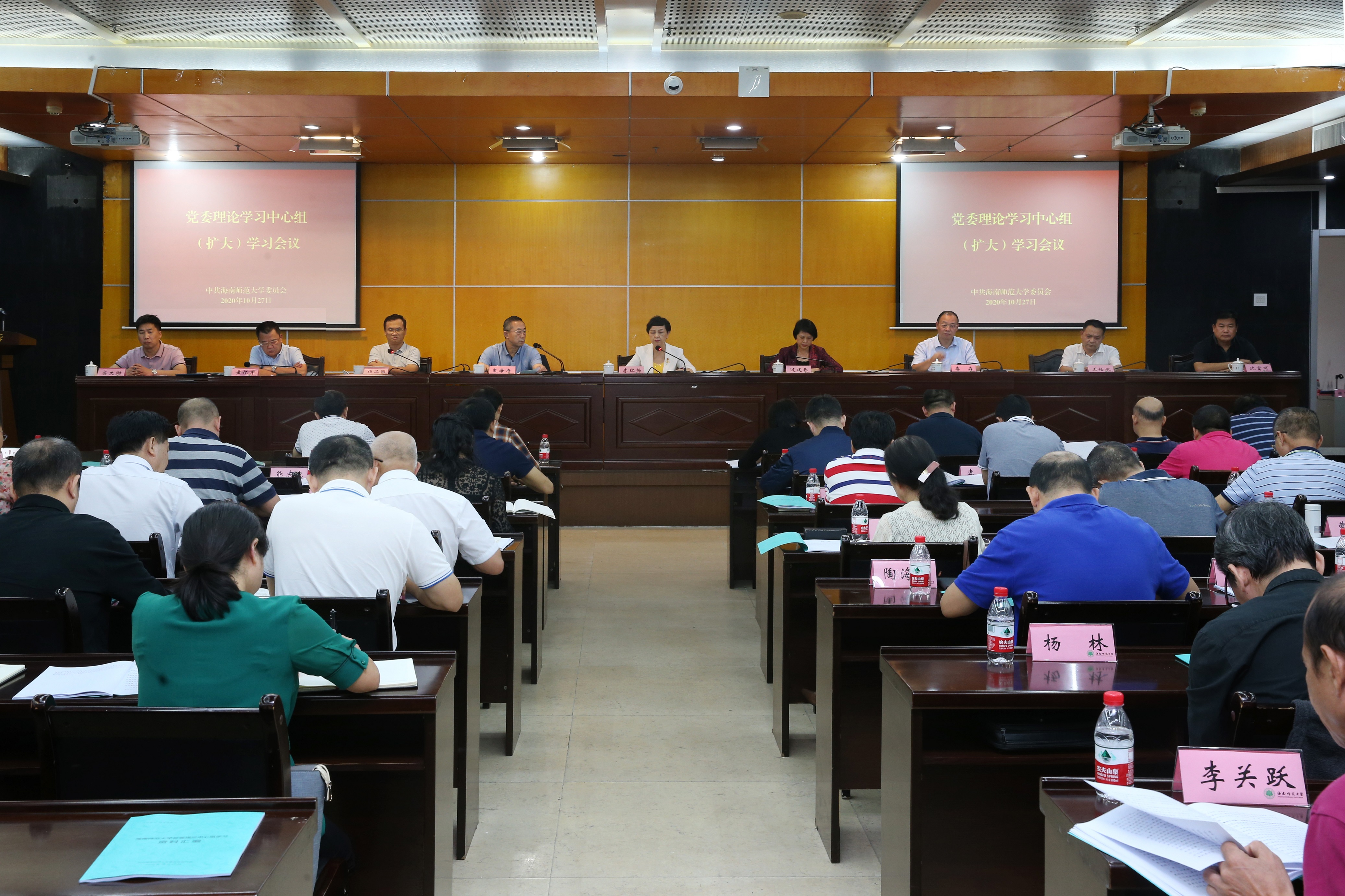 李红梅上强调：落实立德树人根本任务  用习近平新时代中国特色社会主义思想武装头脑 指导实践 推动工作