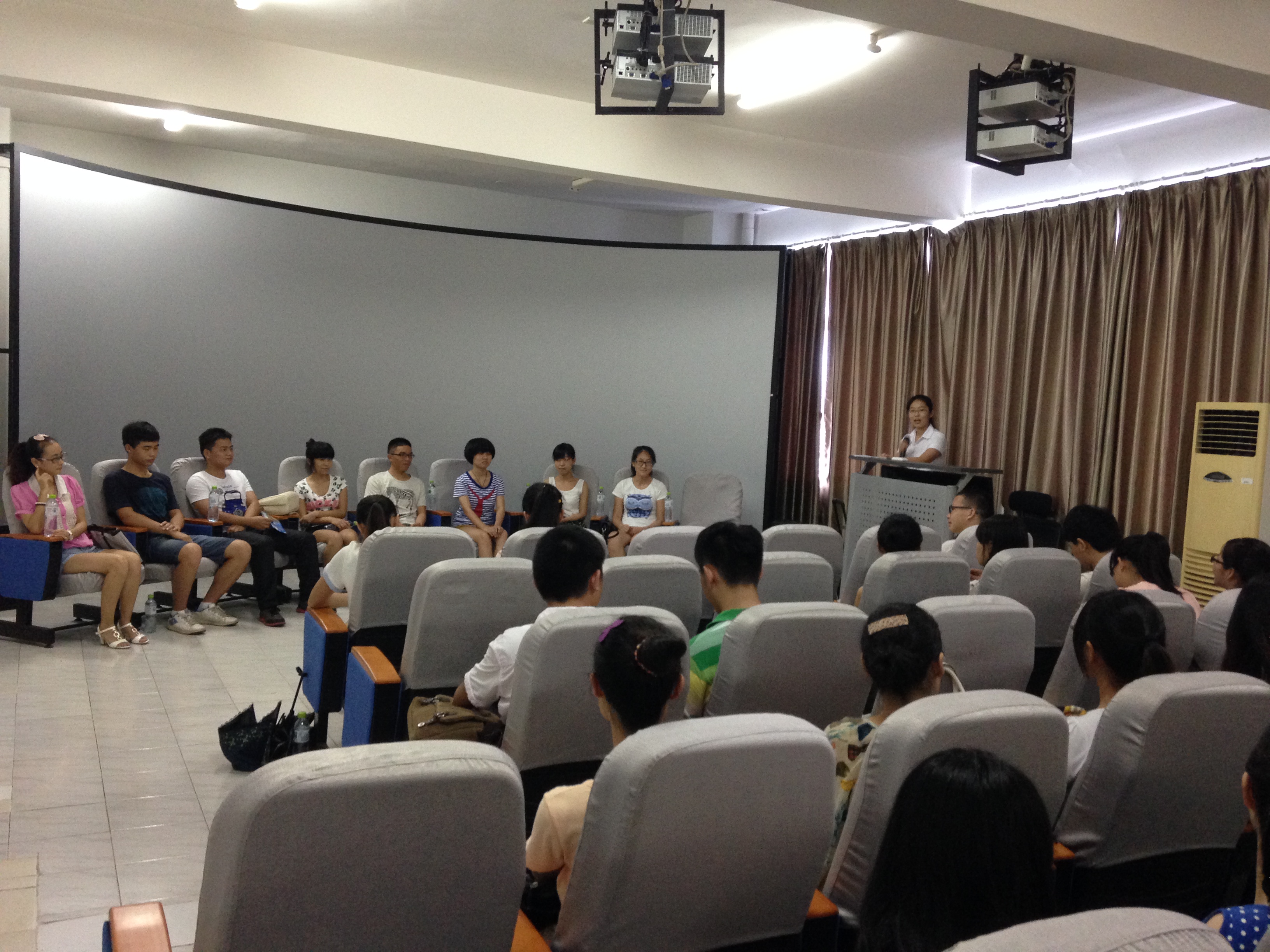 “考研面对面”—记地理与旅游学院考研经验交流会