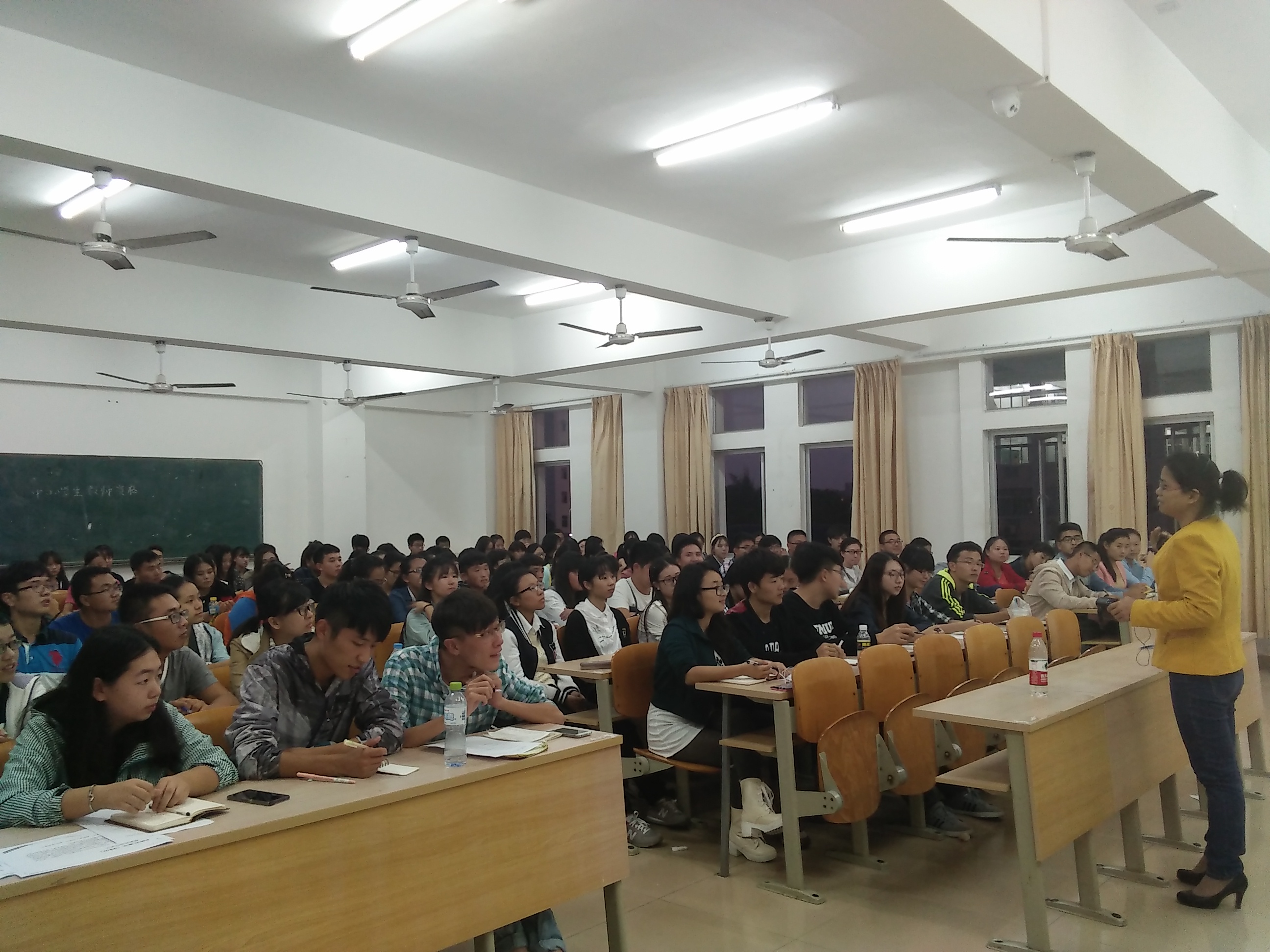 练就过硬本事，成就心中梦想――记文学院团校培训