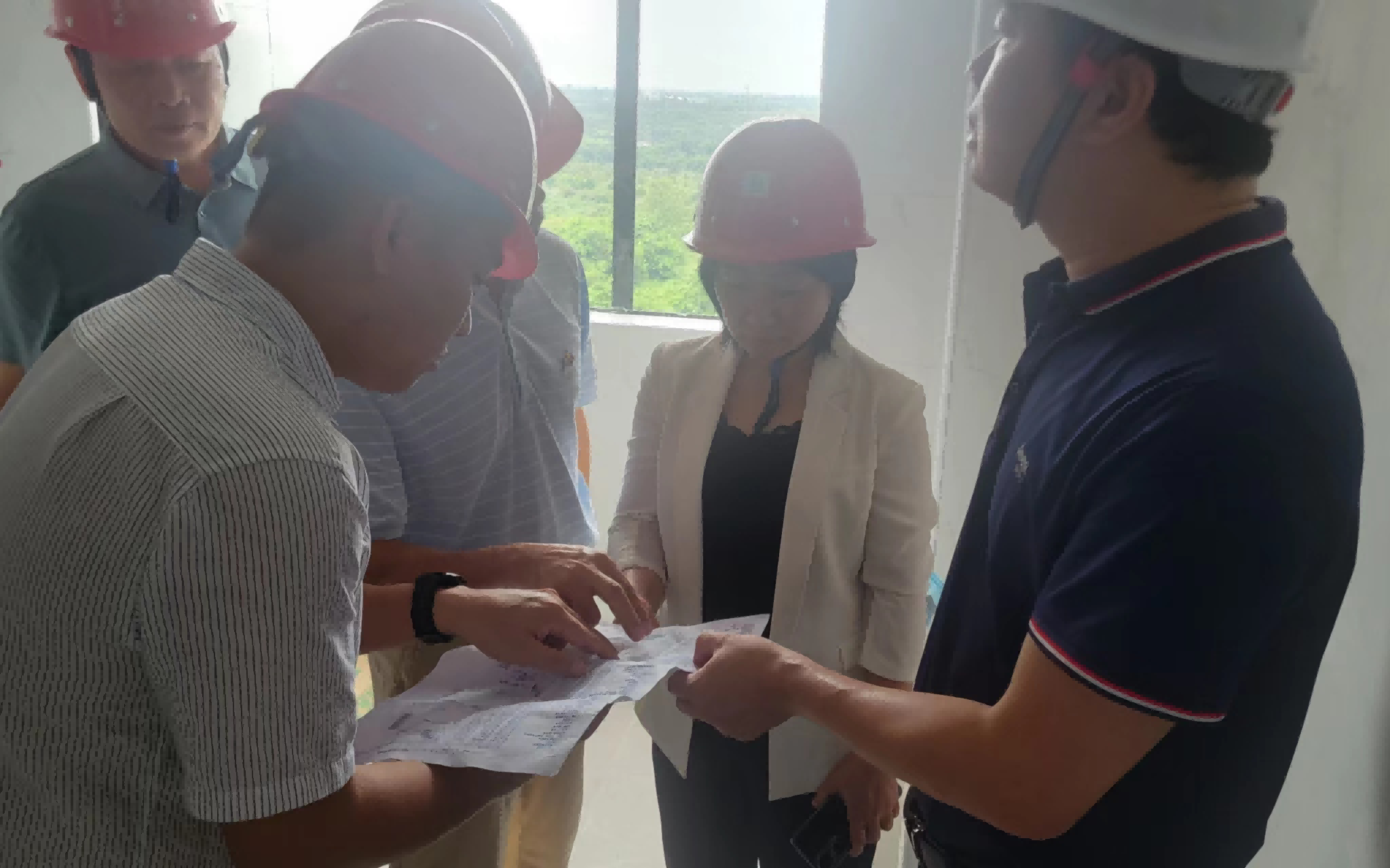 校领导调研桂林洋校区在建工程项目