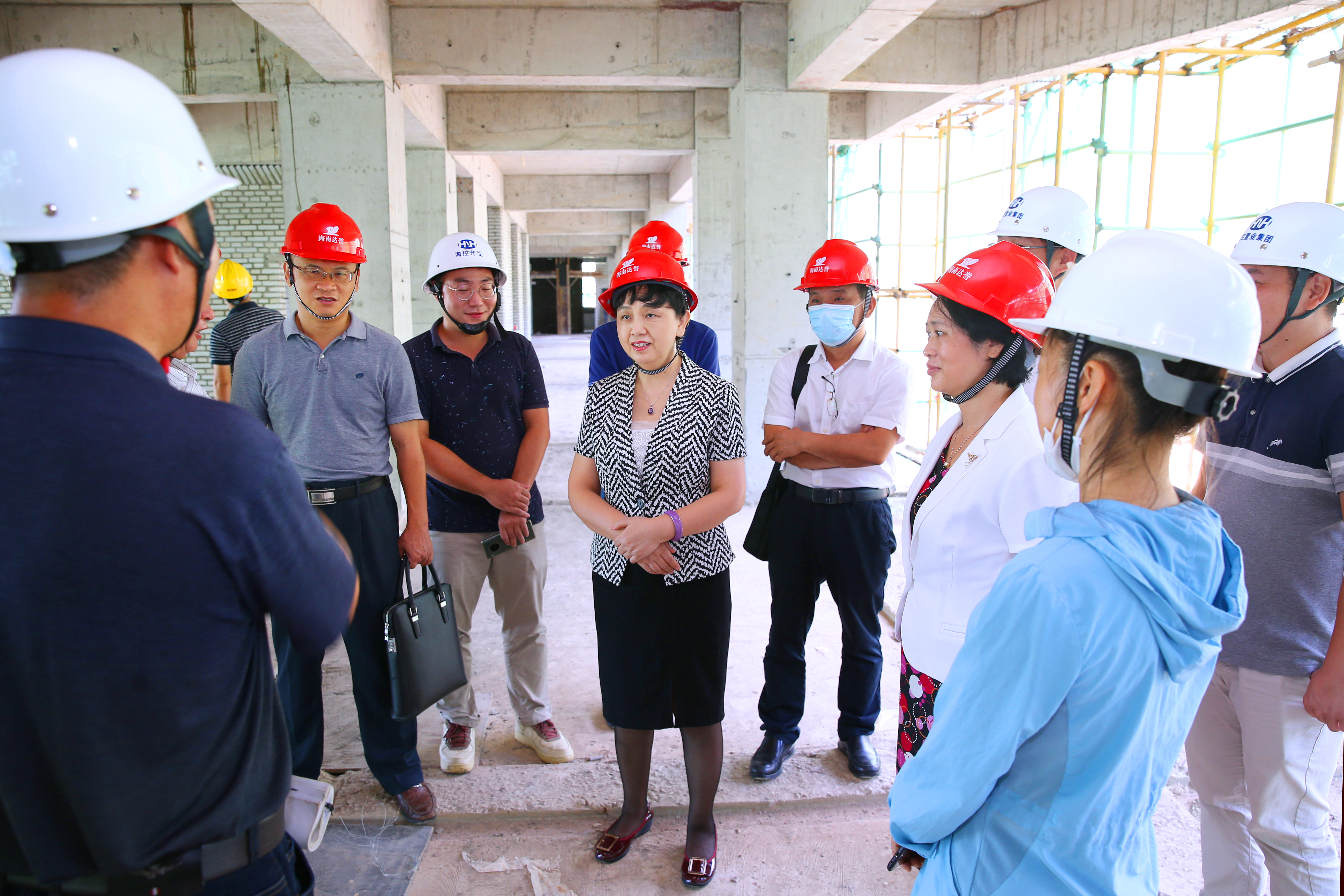李红梅调研桂林洋校区在建工程项目