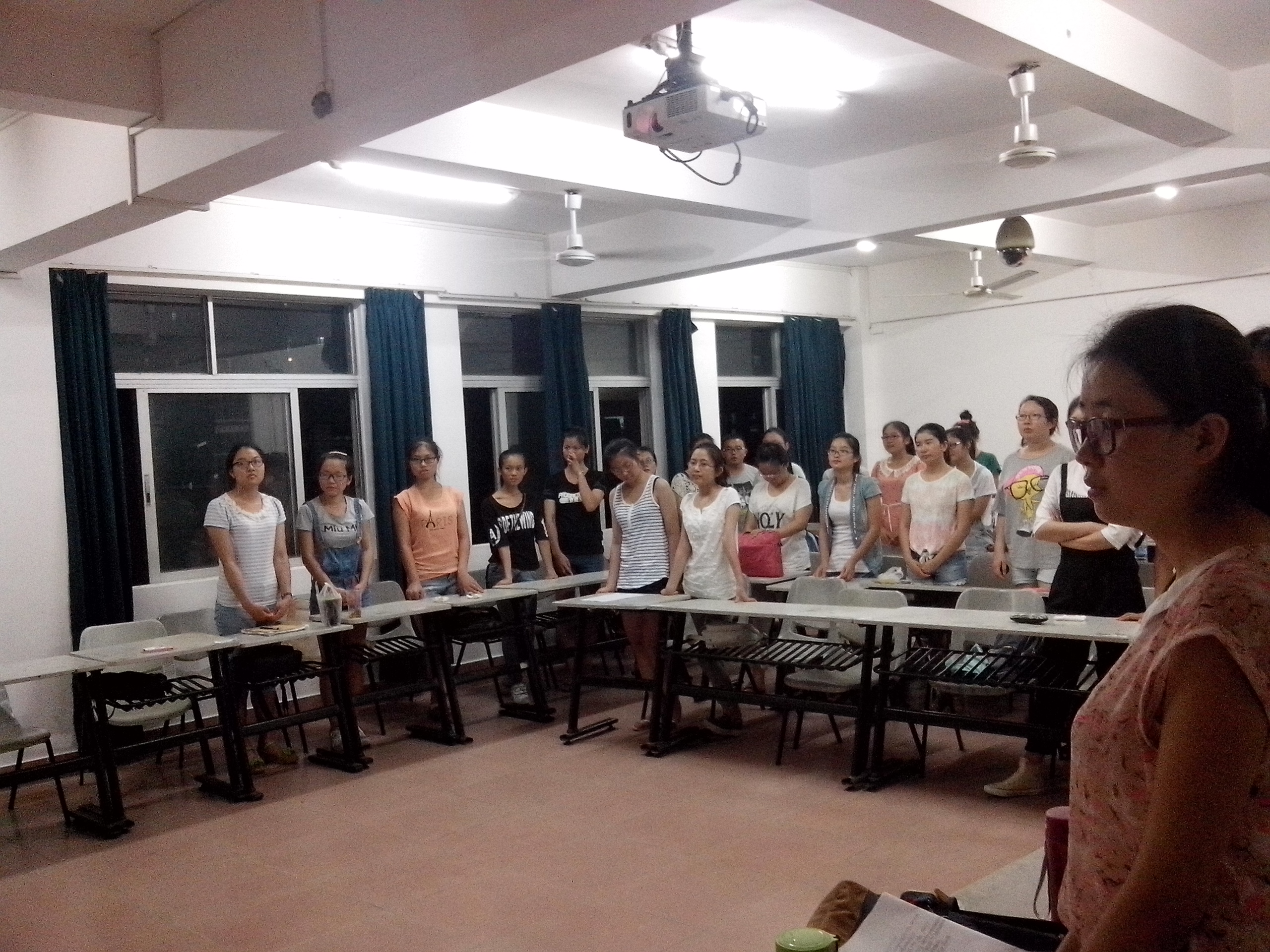 情系母亲节，爱在五月天――生命科学学院学子亲情献礼母亲节 