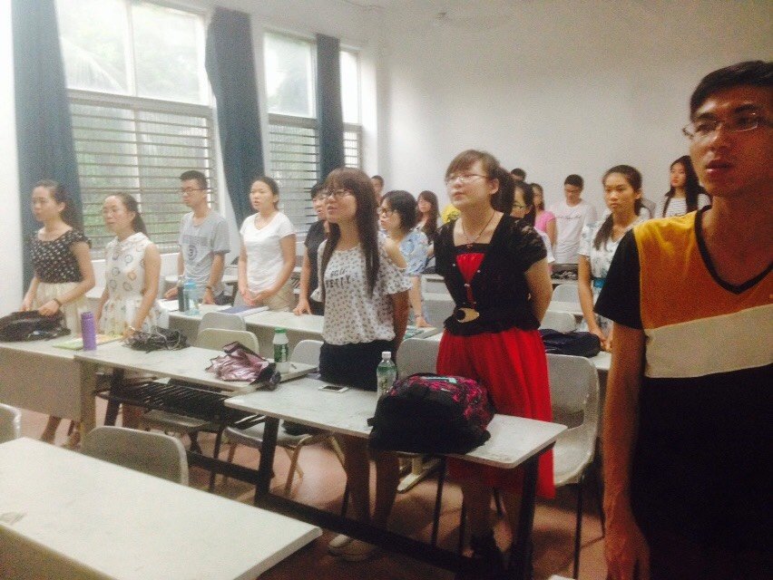 2012级生科2班感恩母亲节班会