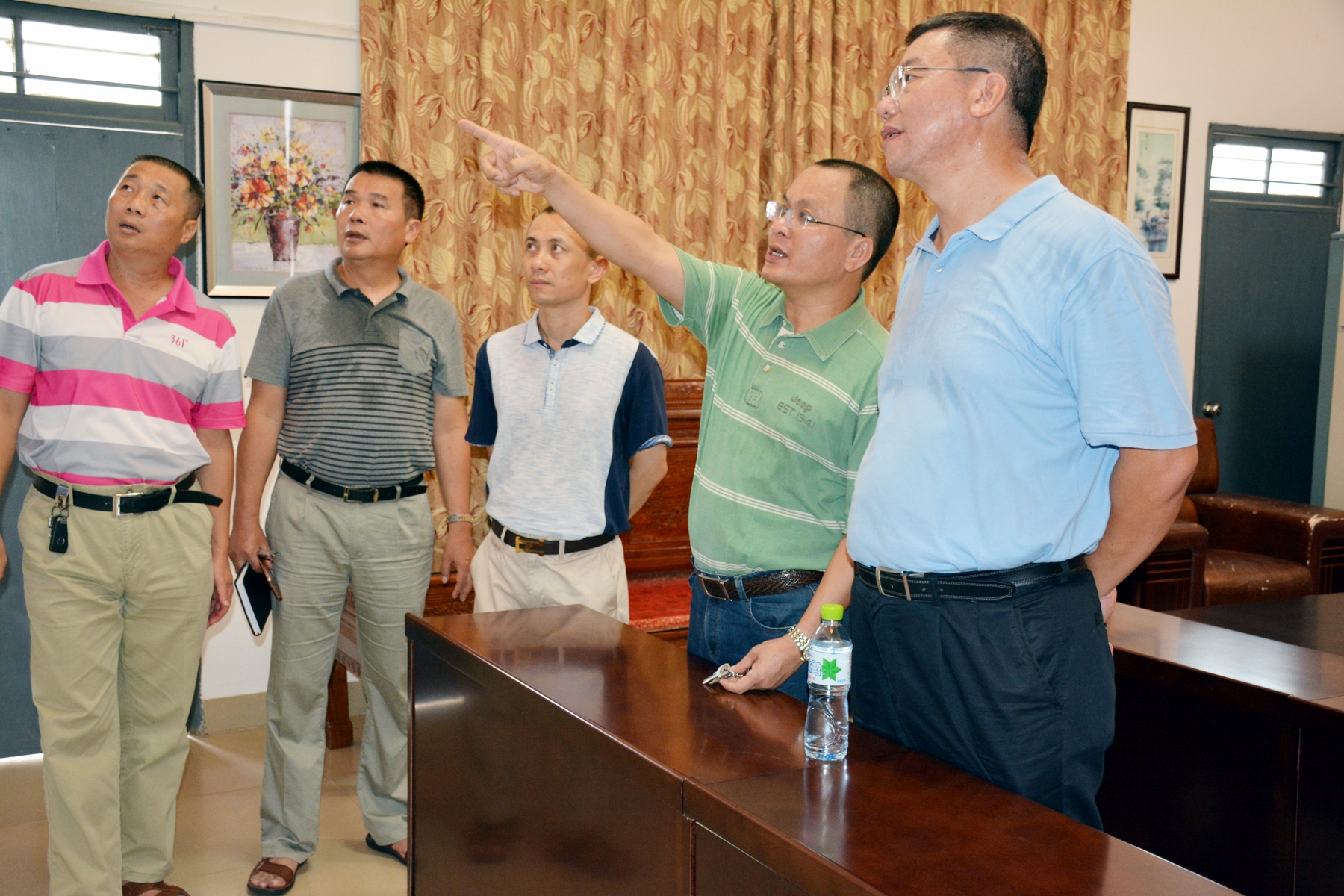 林强校长到附属中学检查指导工作