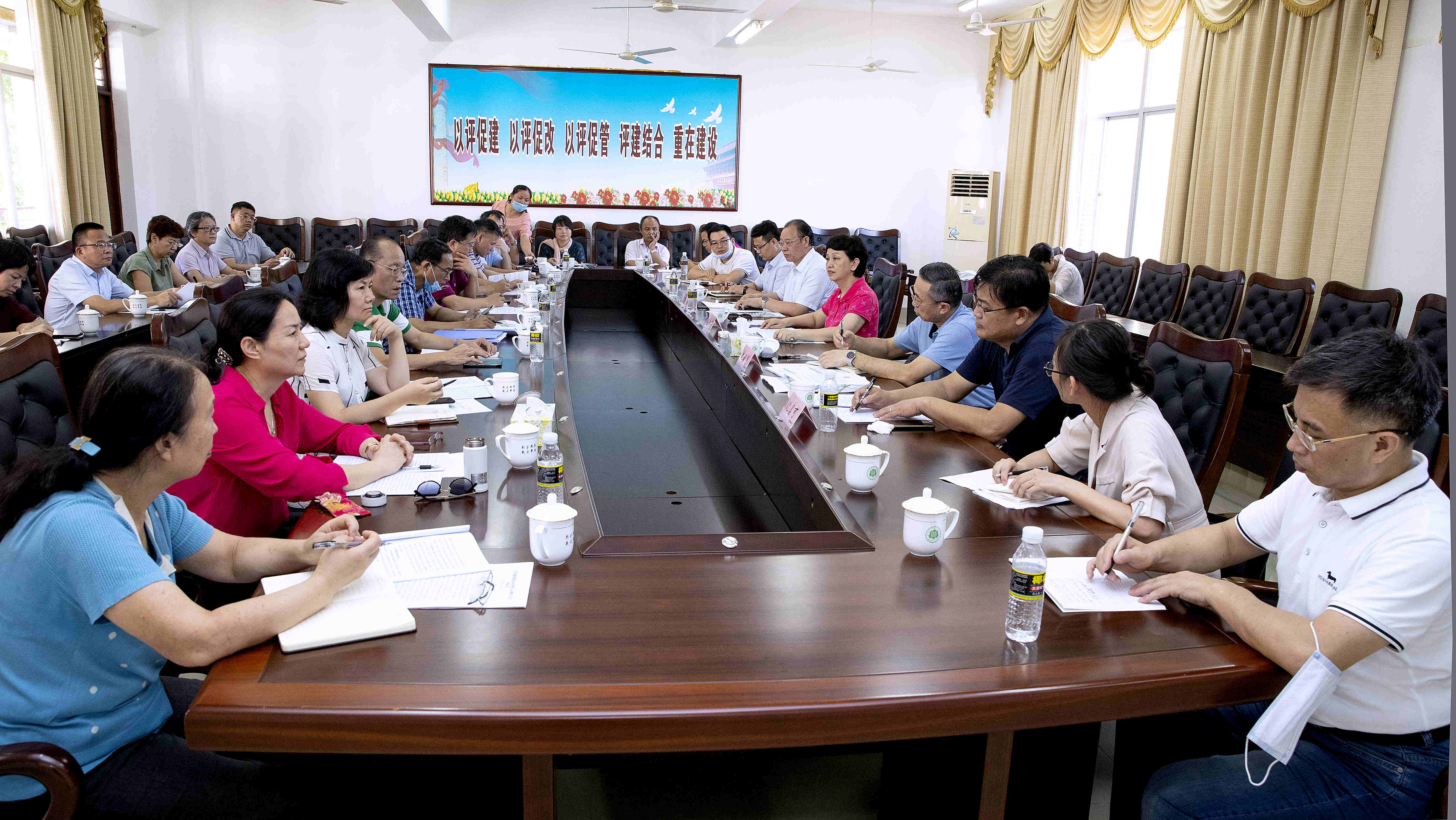 李红梅：精准对标、统筹规划，建设“内外兼修”的共享校园