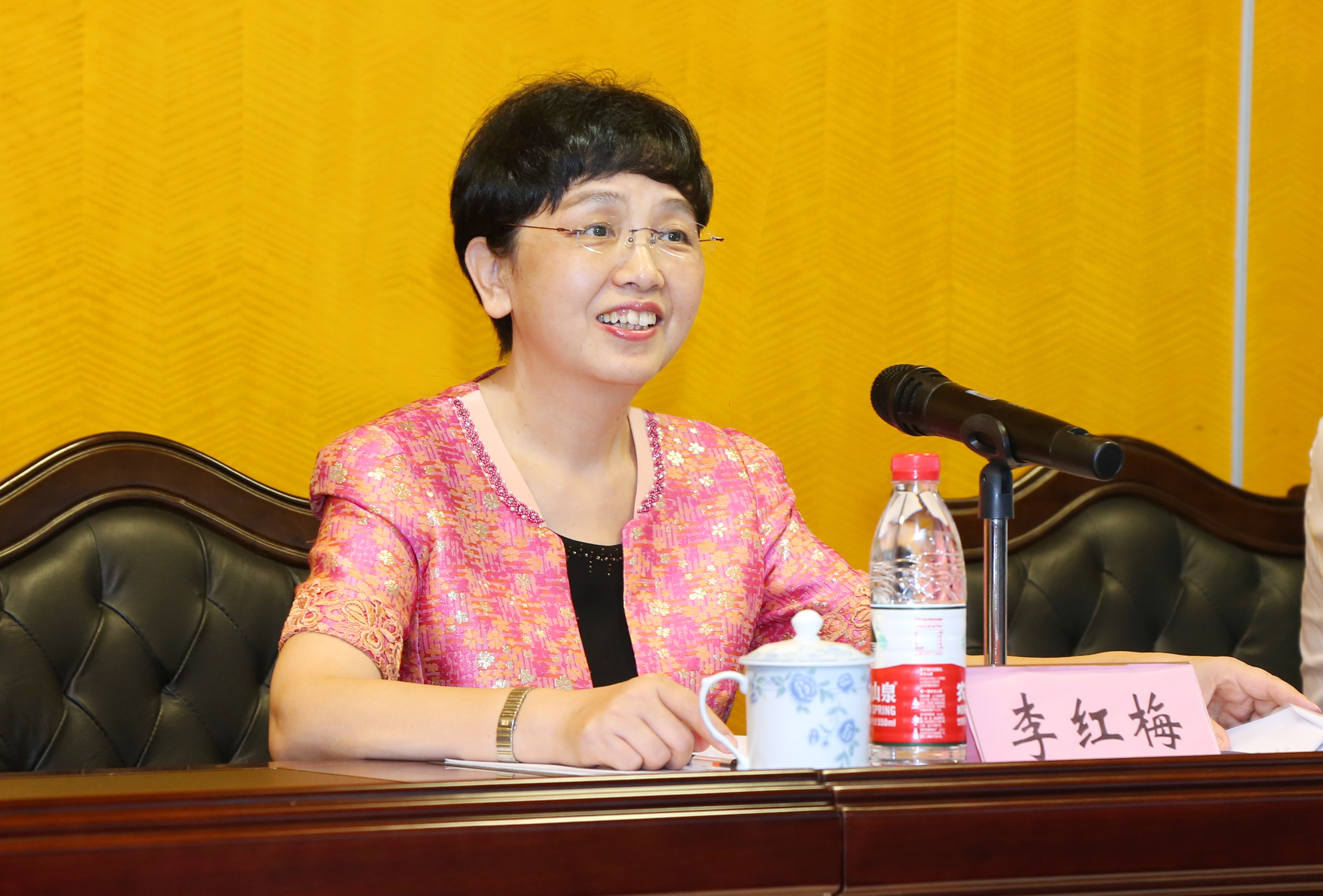 我校召开基层党组织书记抓基层党建工作现场述职评议大会