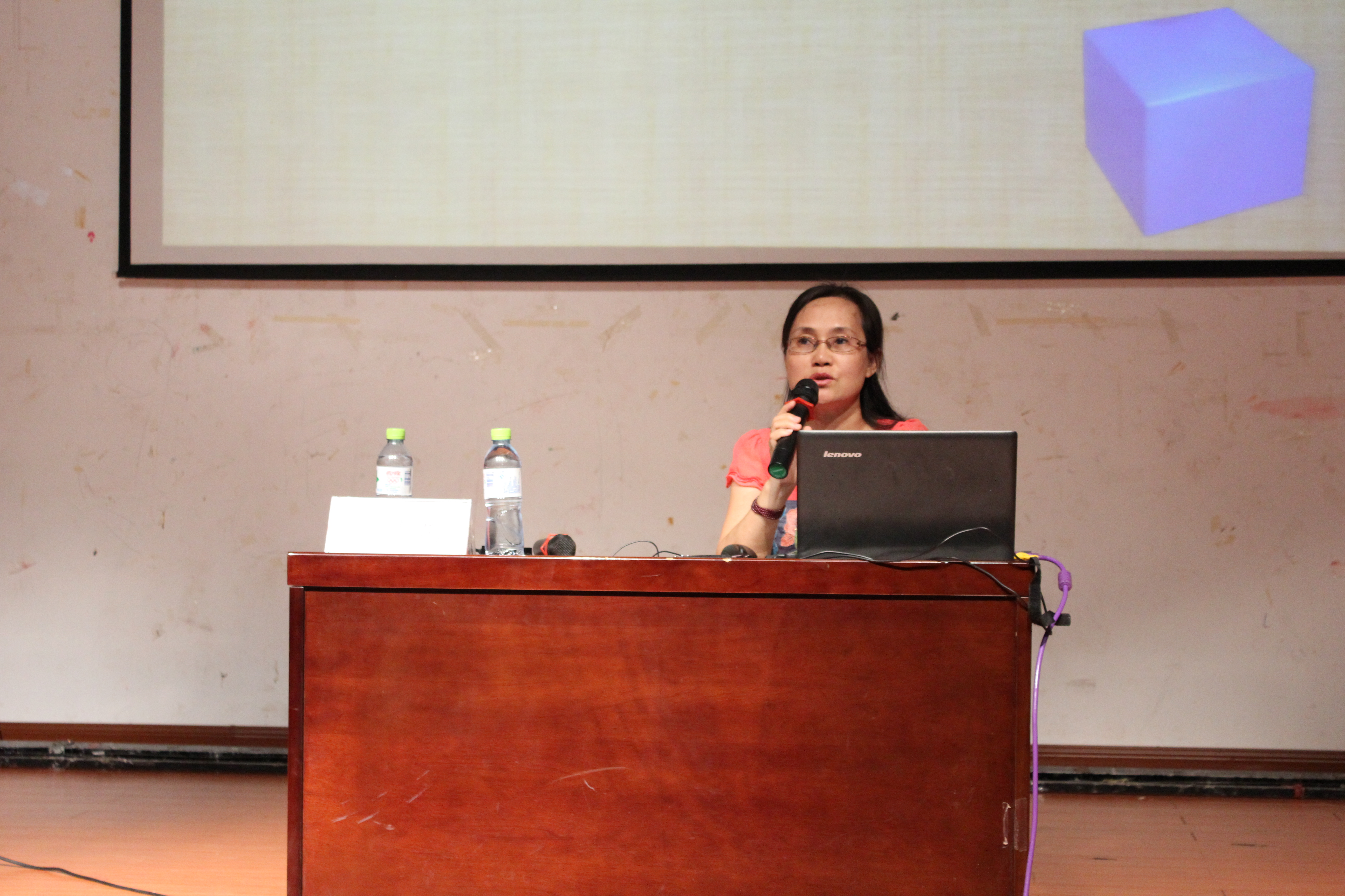 警钟鸣于心 平安伴我行――外国语学院召开新生安全教育会议