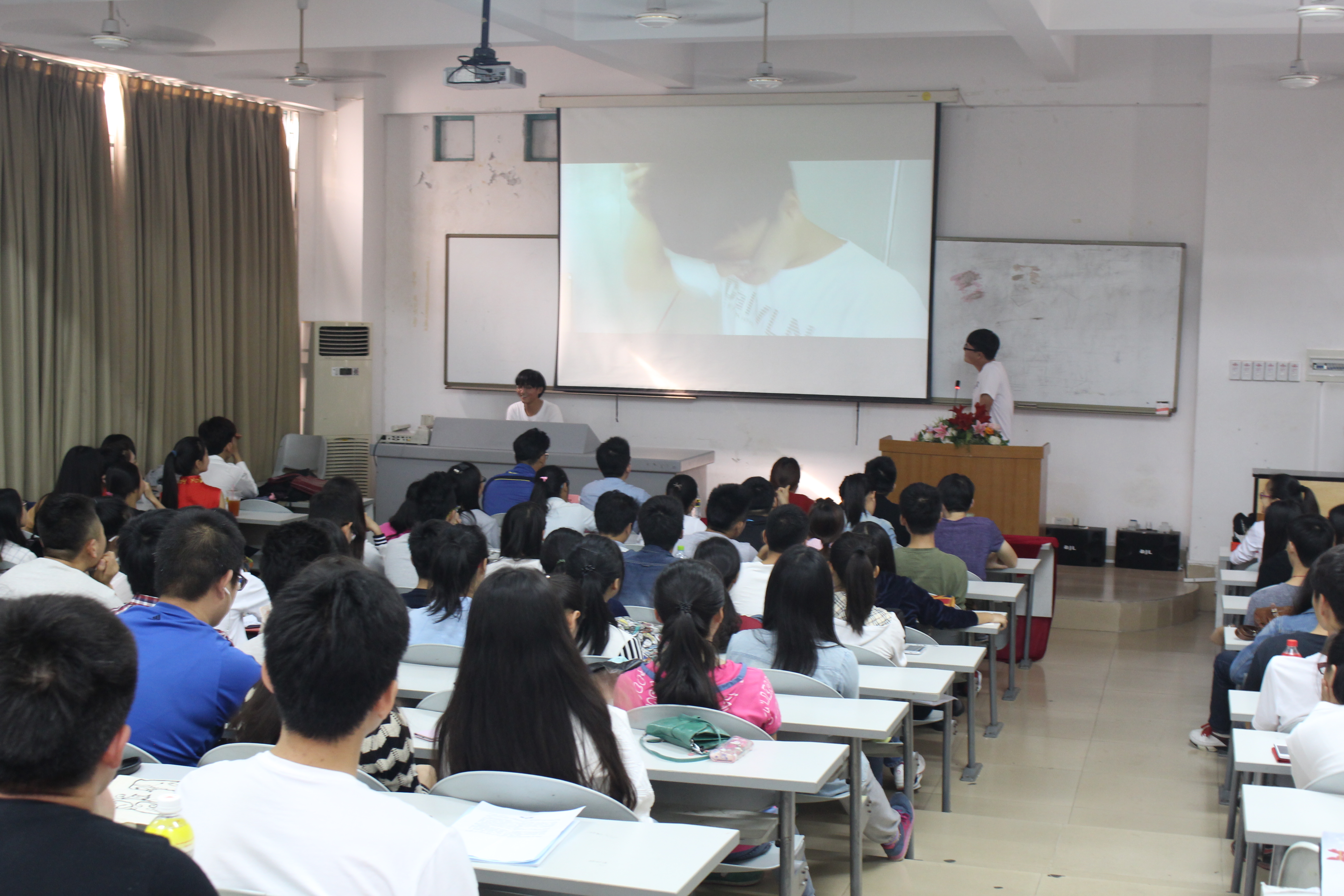 “青春践行核心价值观”主题团日活动院级汇报问答――记美术学院团日活动圆满成功