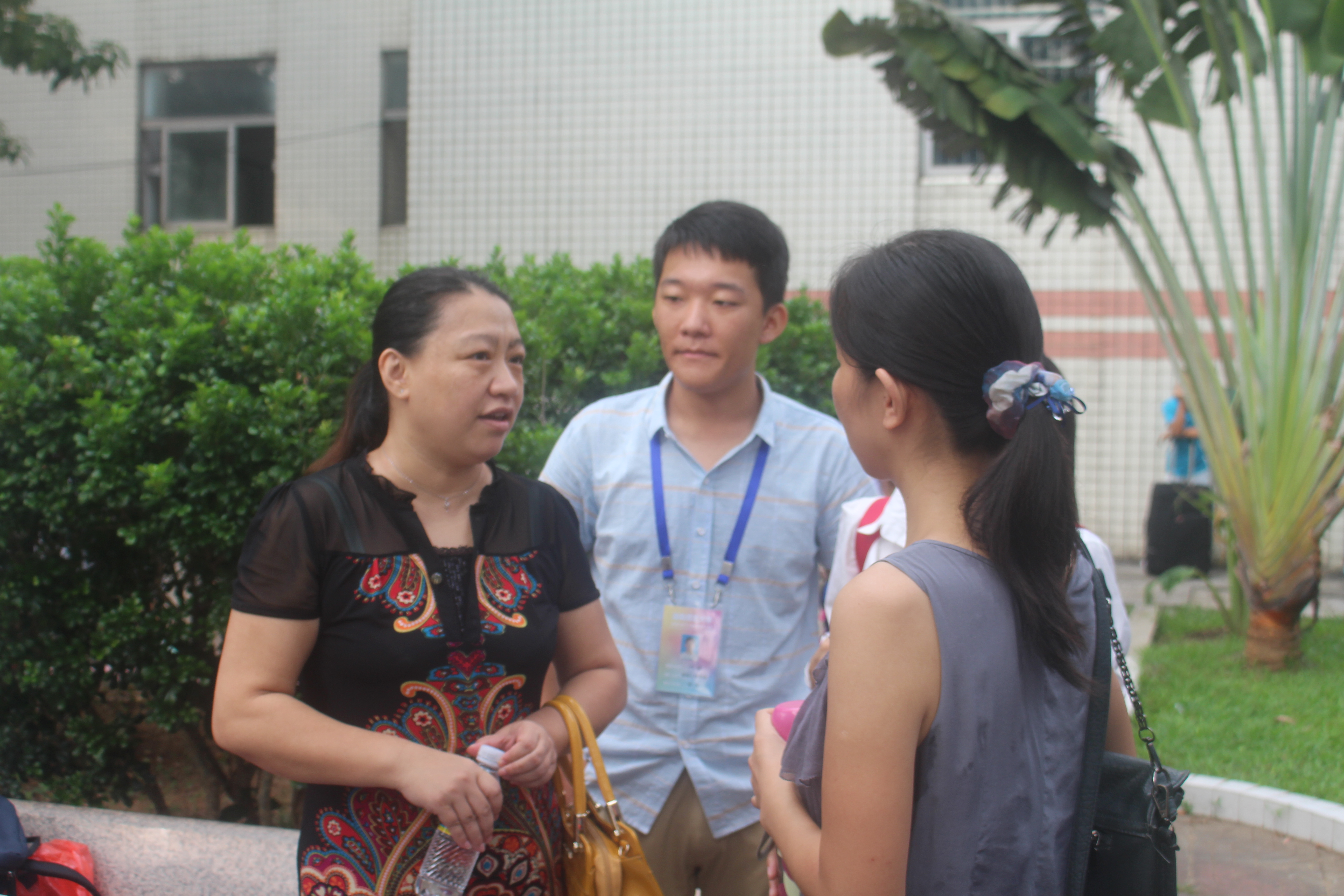 激昂青春志，共追四年梦——记物理与电子工程学院迎新生活动