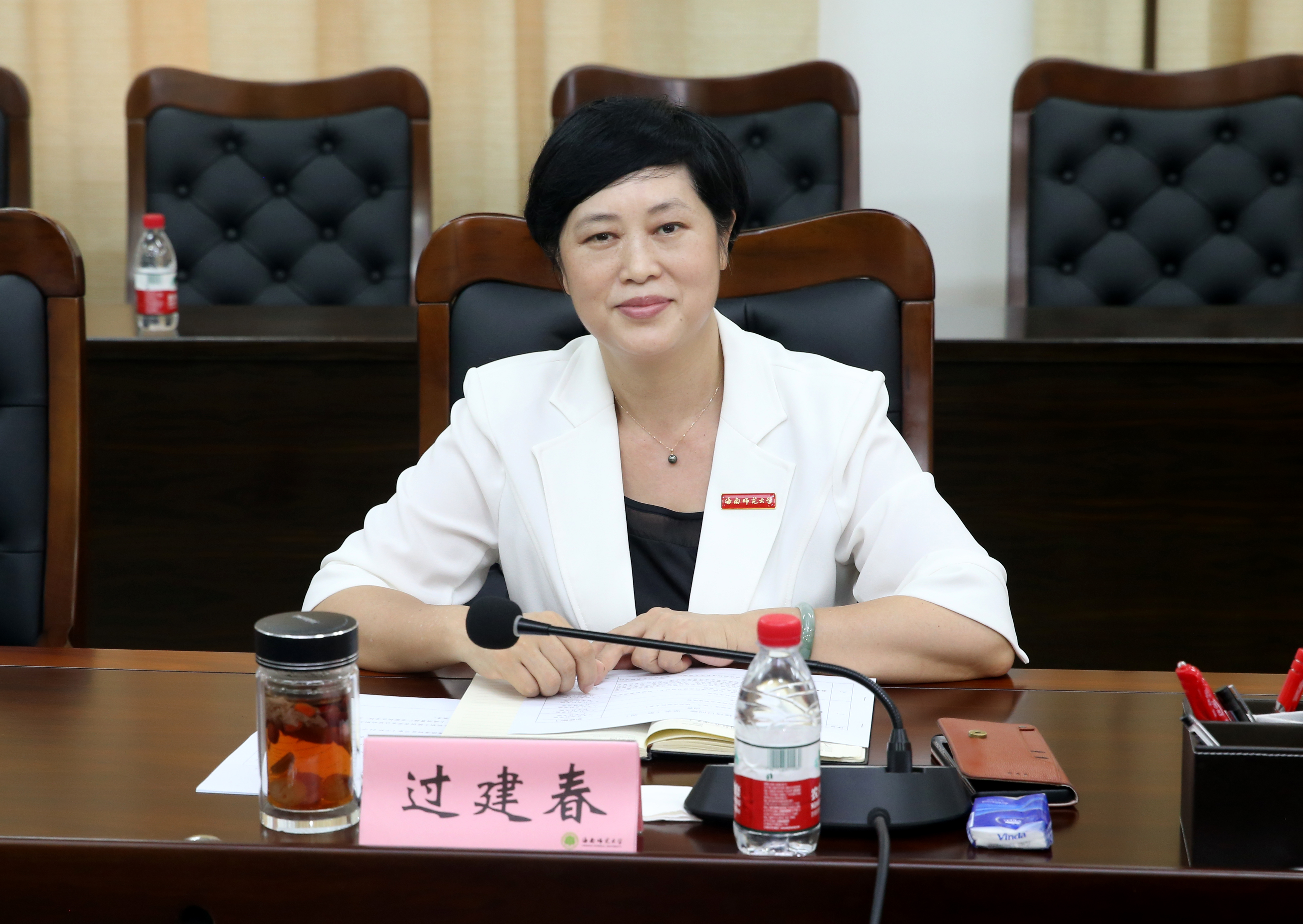 过建春发表讲话