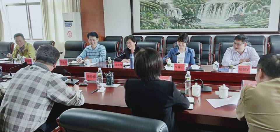 校领导带队赴海南大学调研校属企业体制改革工作