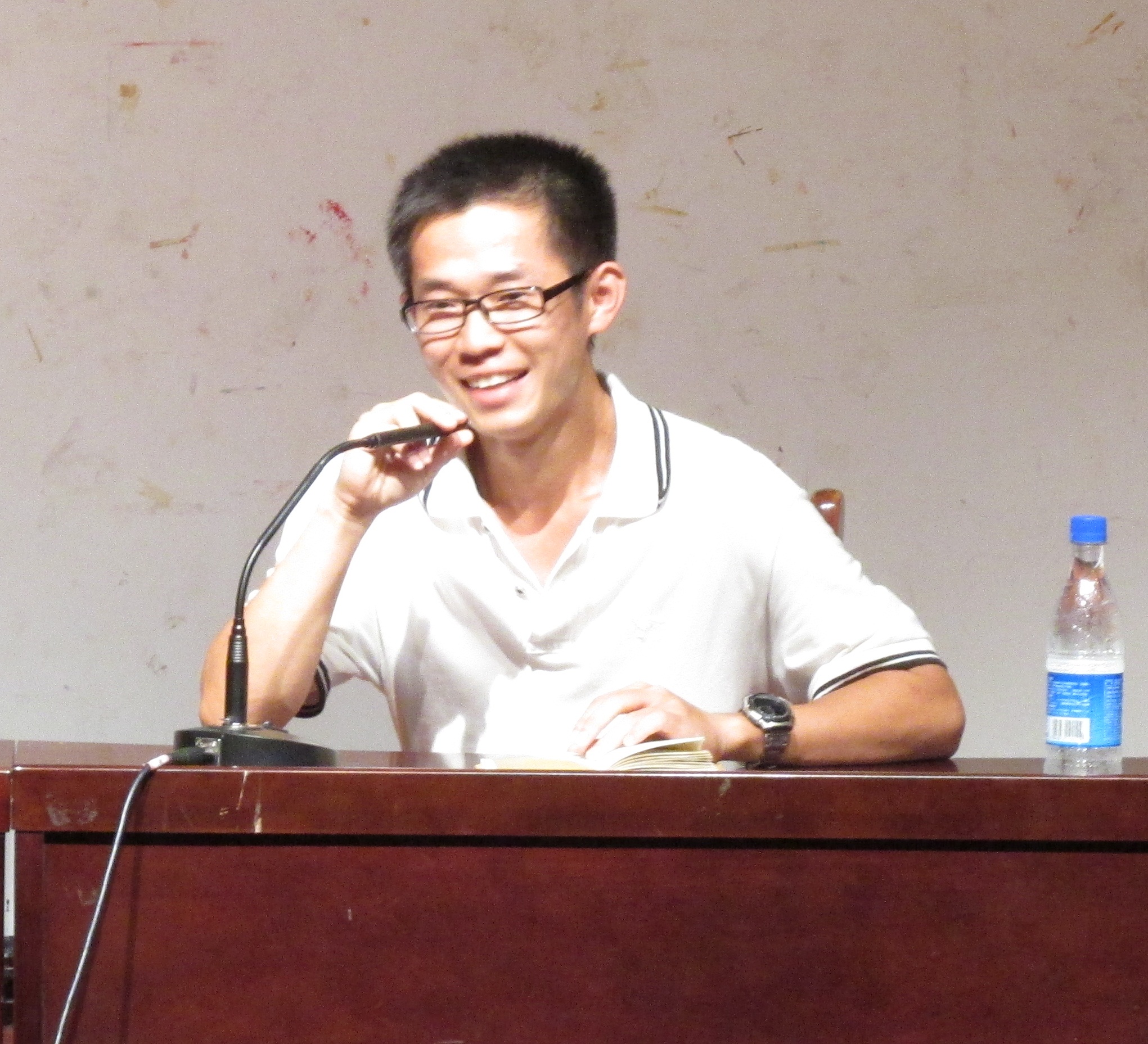 安全意识伫立于心――文学院新生安全教育讲座