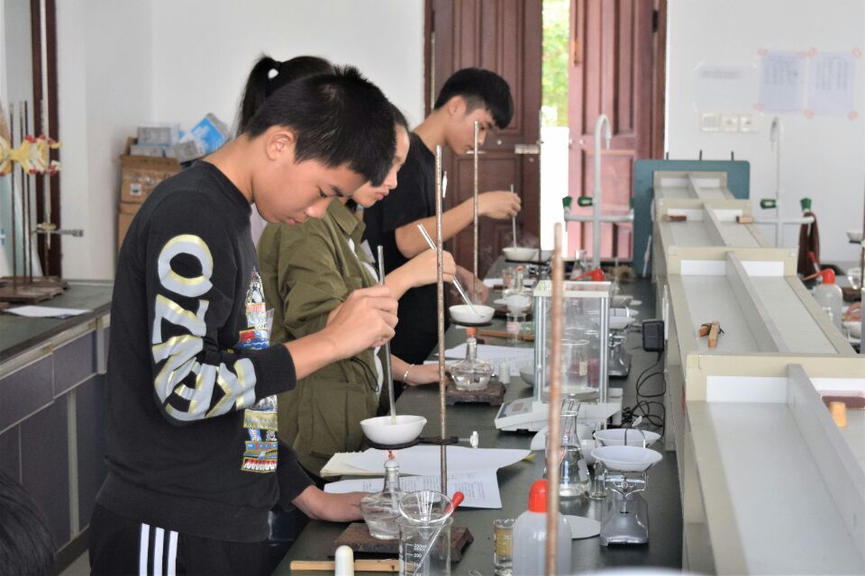 化学与化工学院承办海南省第二十届中学生化学实验操作竞赛
