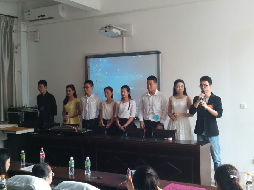 踏声寻梦，主持有你――记生命科学学院首届主持人风采大赛决赛