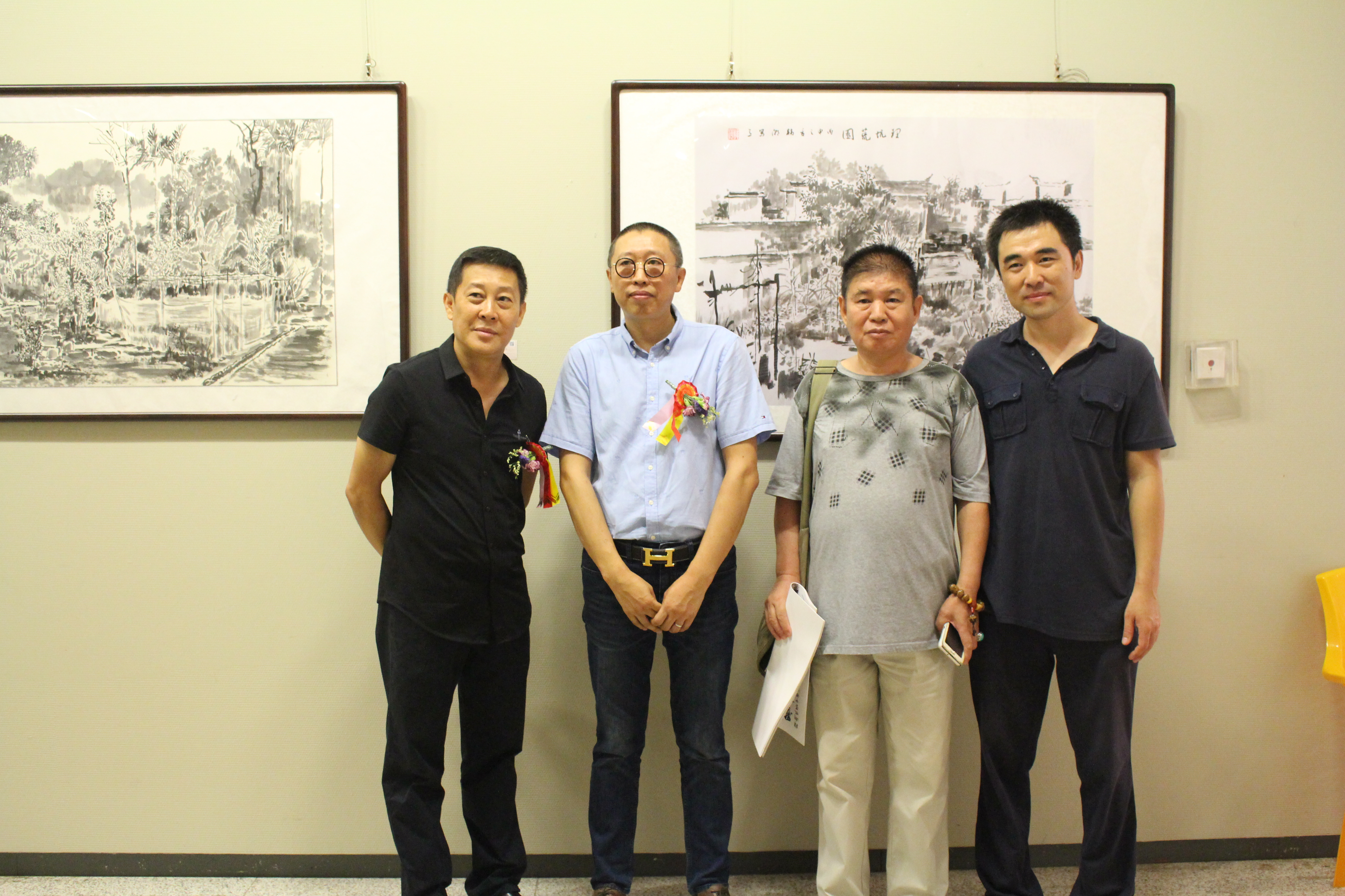 美术学院教师韩潮在海南省博物馆举办个人画展