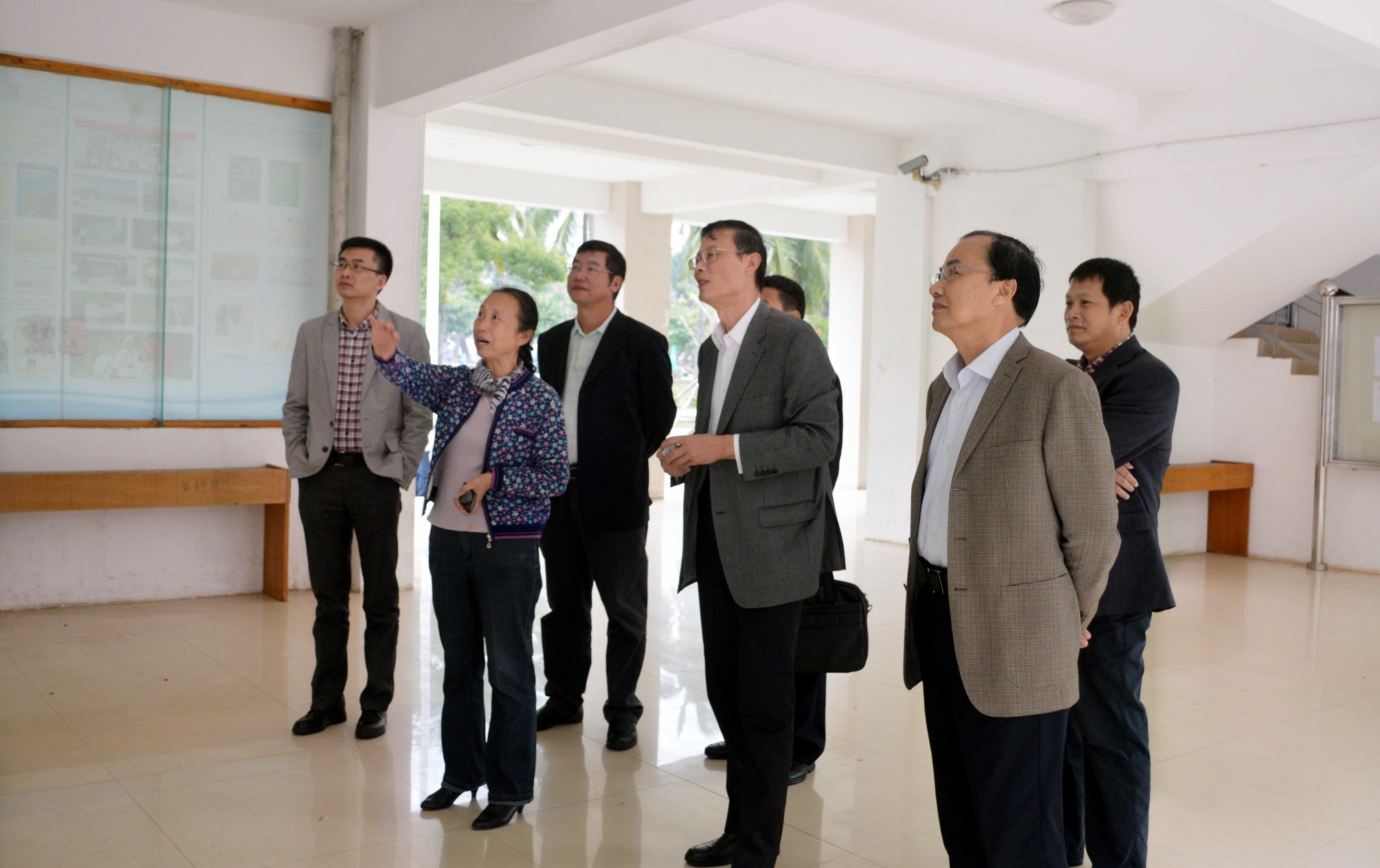 国务院学位办副主任李军来我校调研指导工作