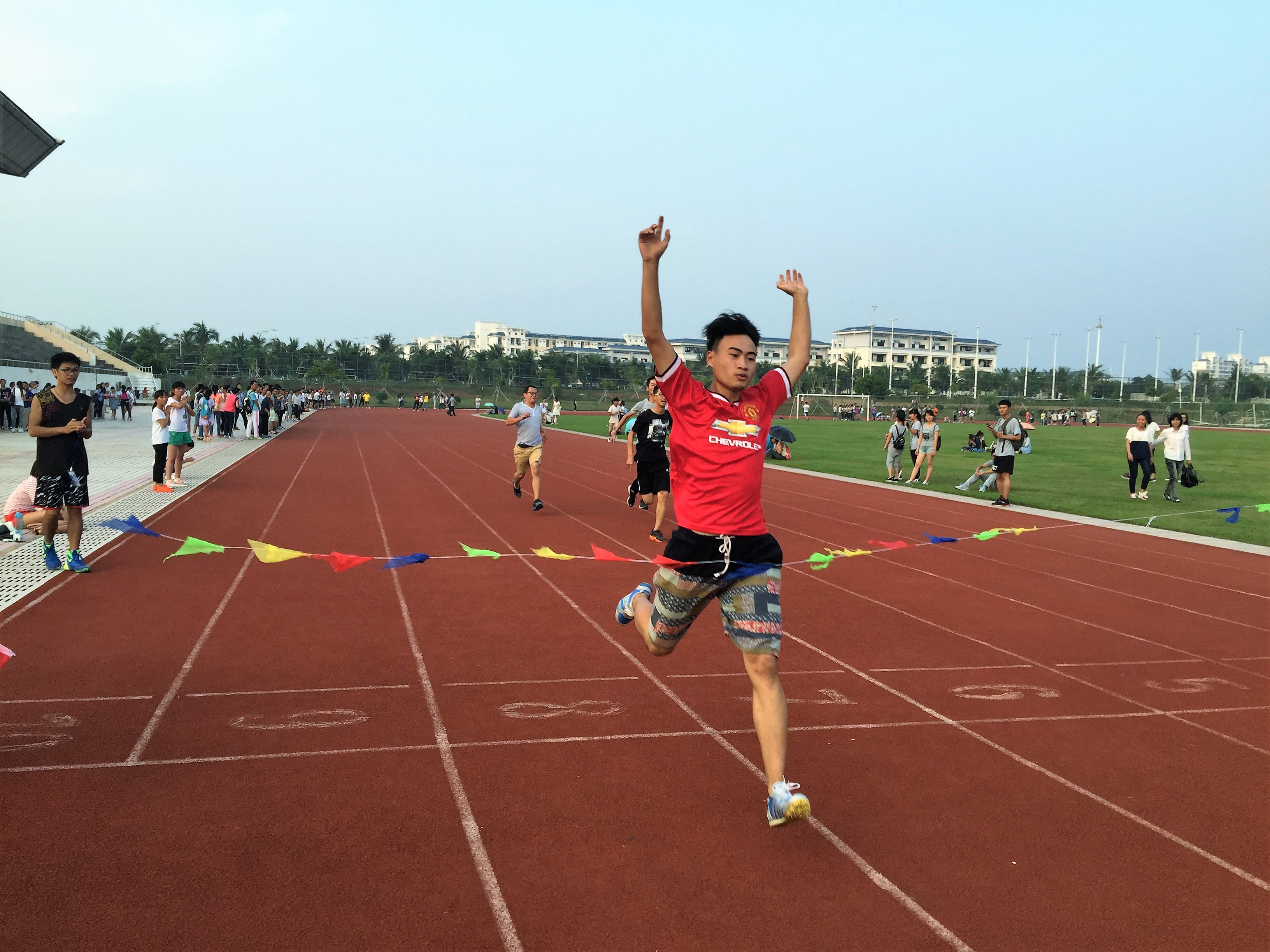 文学院第一届运动会圆满成功