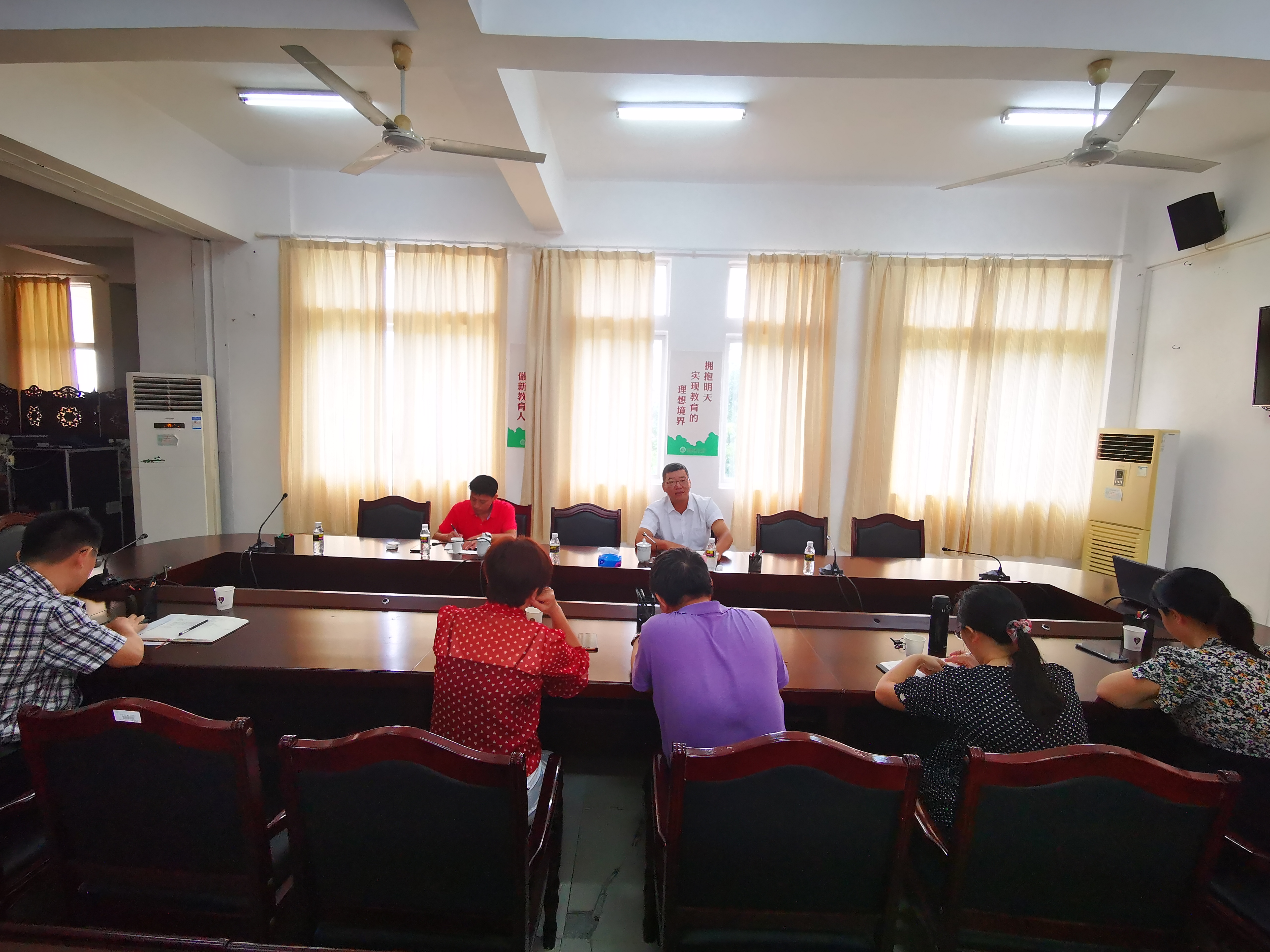 校长林强调研化学与化工学院