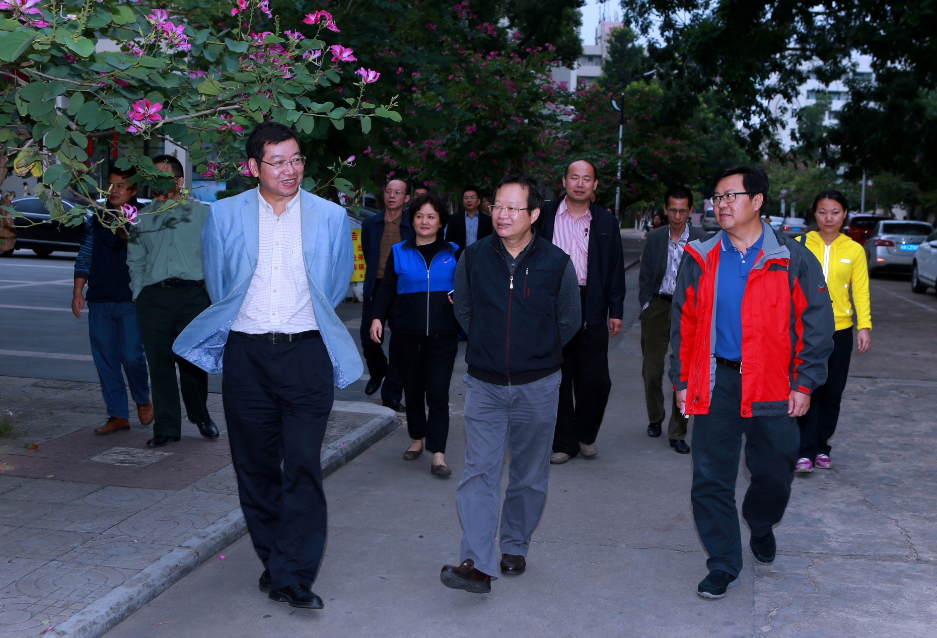 省委教育工委专职副书记麦浪到我校检查“双创”工作