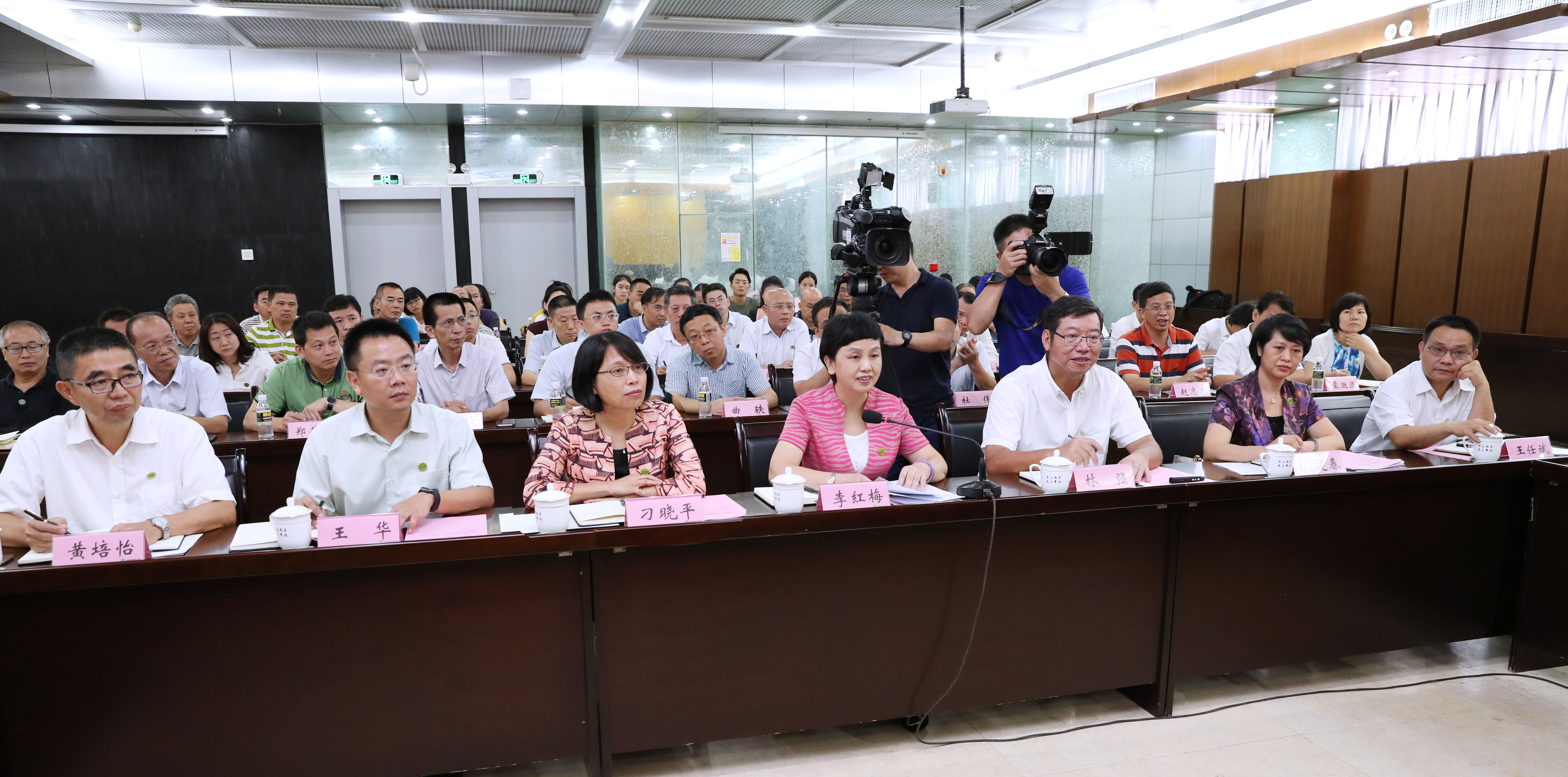 省长沈晓明来校调研寄语海师：聚焦教师教育主业，未来大有作为