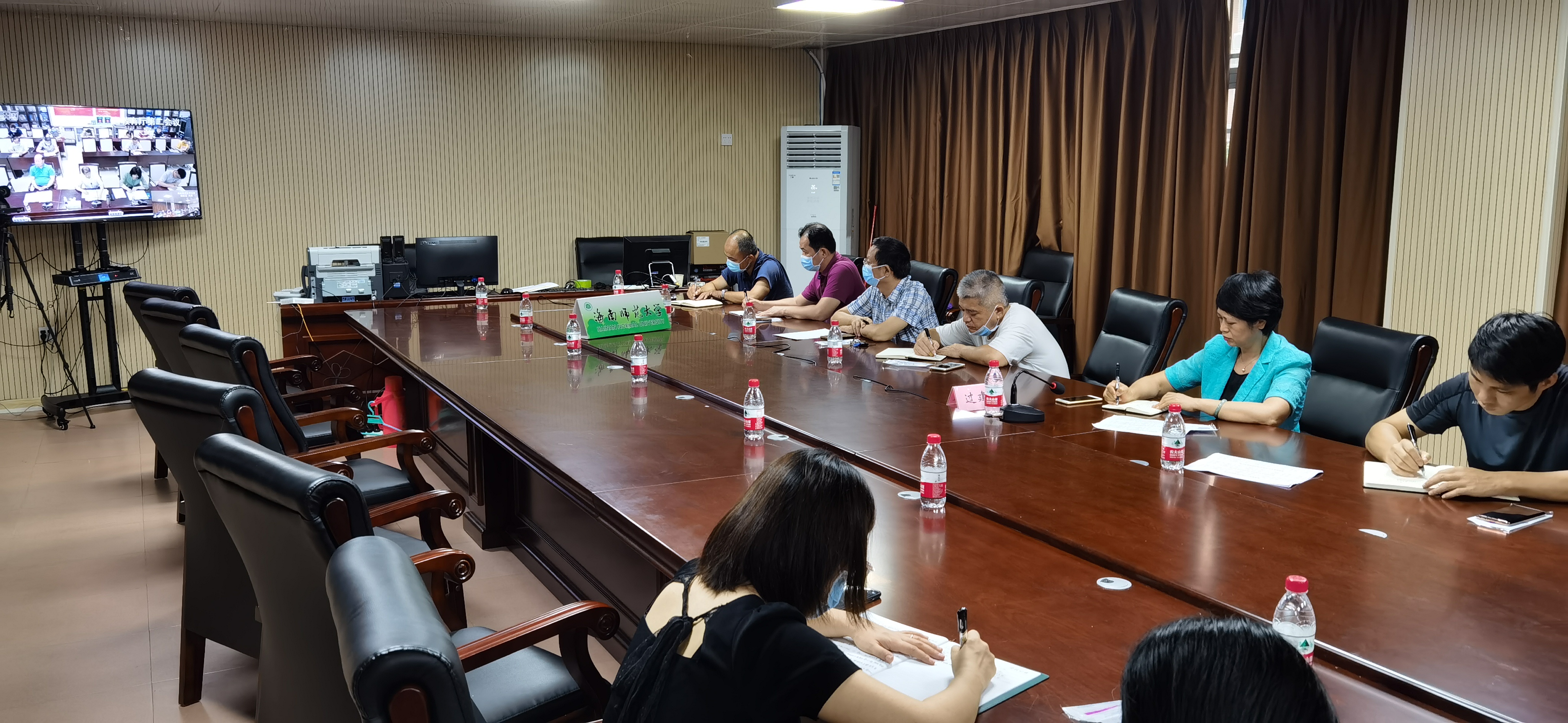 学校参加省教育厅疫情防控工作部署视频会议