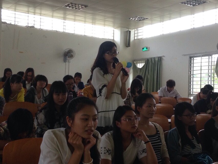 风雨中，让青春继续前行――记教育科学学院大学生论坛活动