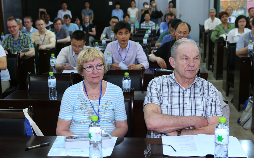 我校主办第24届矩阵与统计国际学术研讨会