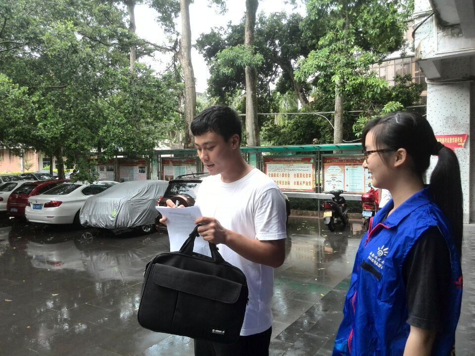 防御各类灾害，营造和谐生活――记物电学院“防灾减灾”知识科普宣传活动