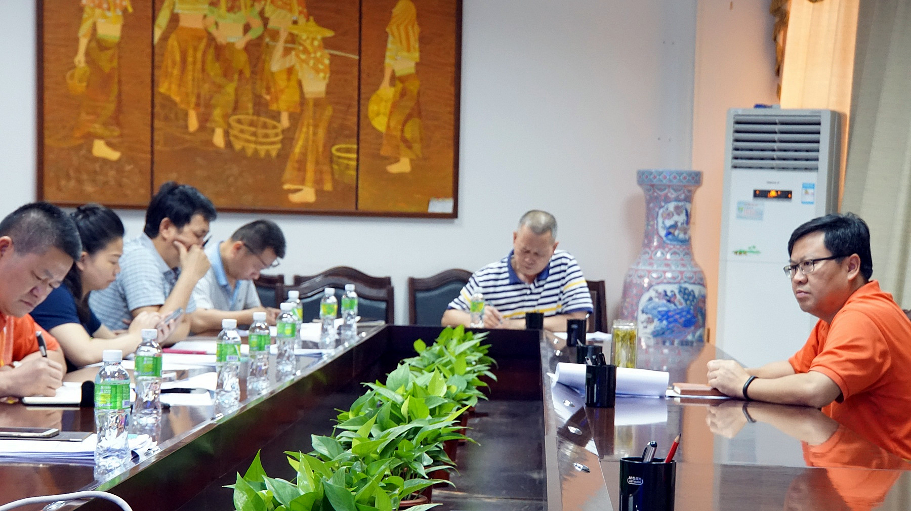 学校召开工程消防安全问题专项整治工作协调会