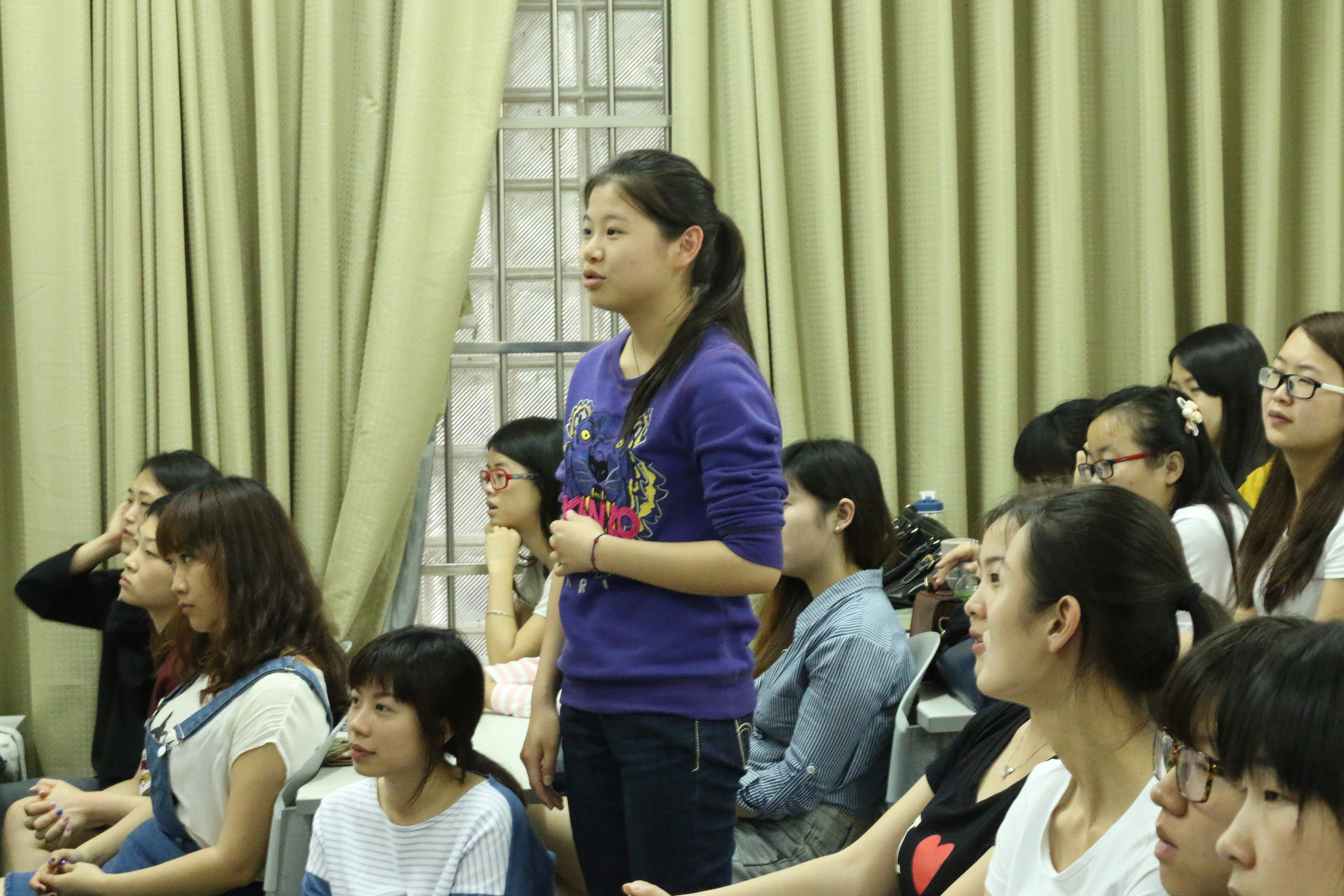 美术学院邀约“布言布语”设计公司现场招聘会