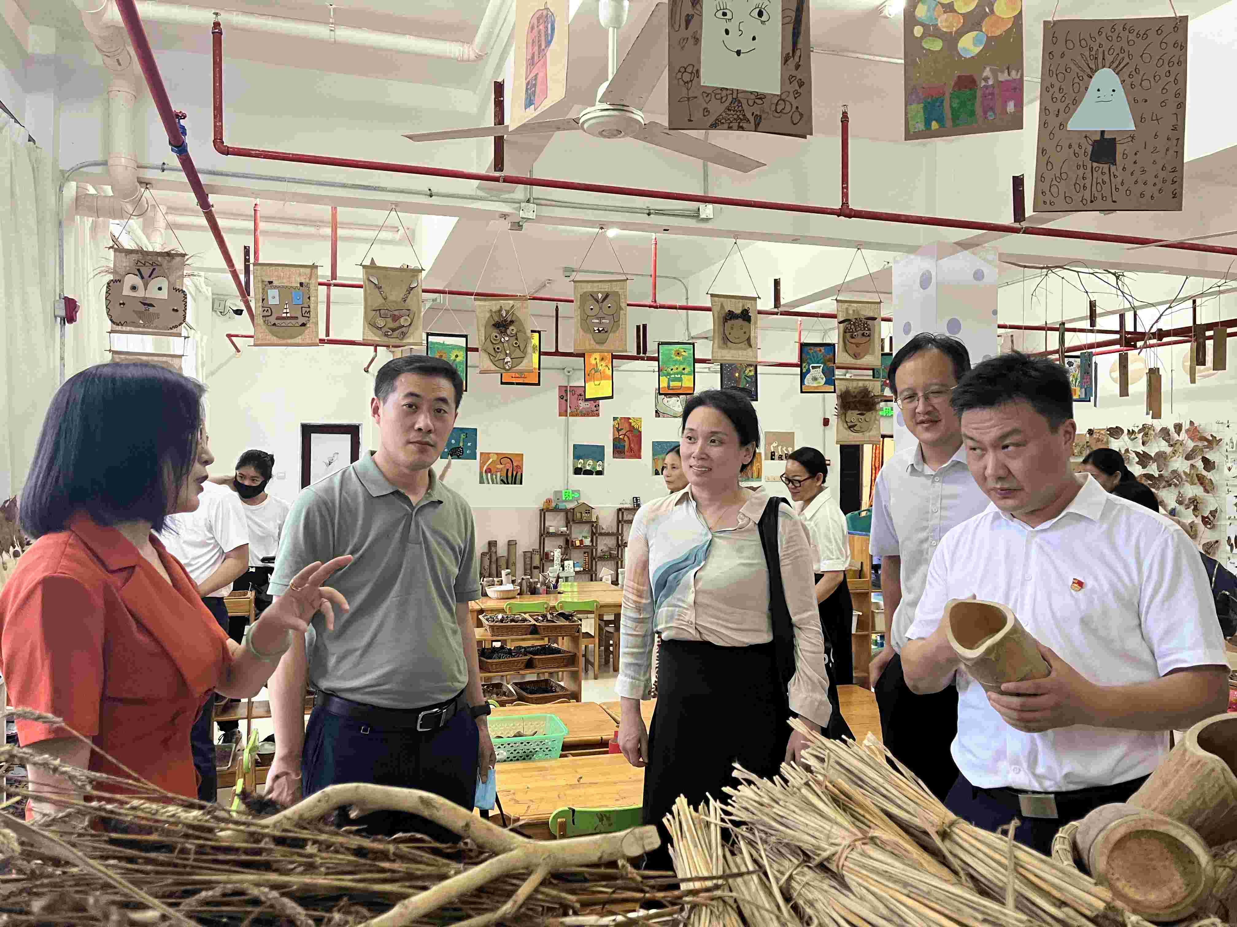 校领导带队开展访企拓岗促就业专项行动