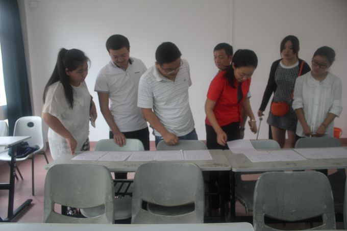 幽幽古韵 墨香扑鼻――记初等教育学院三笔字大赛