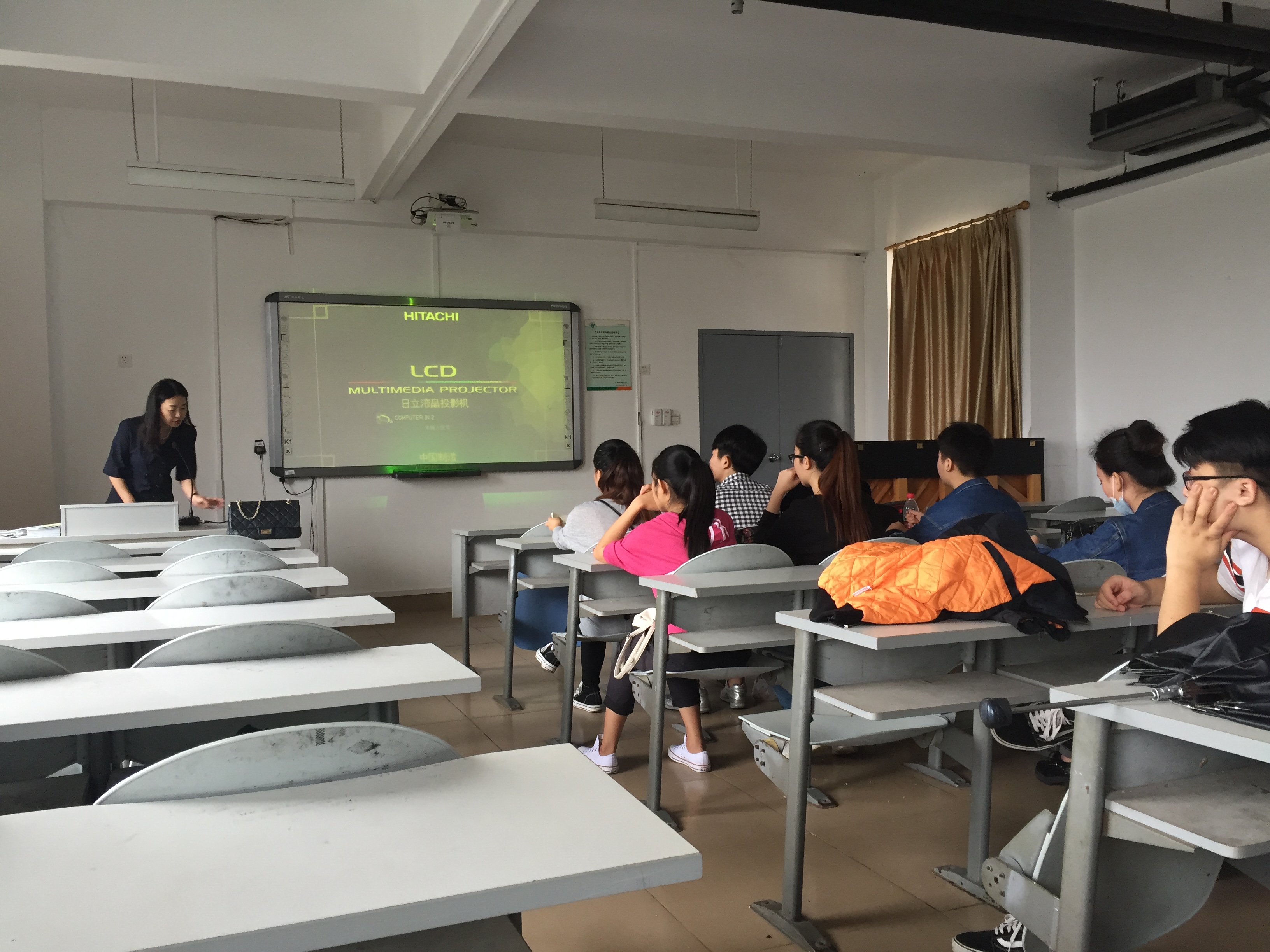 音乐学院举办2015“启航计划”系列活动：“教师礼仪”培训讲座