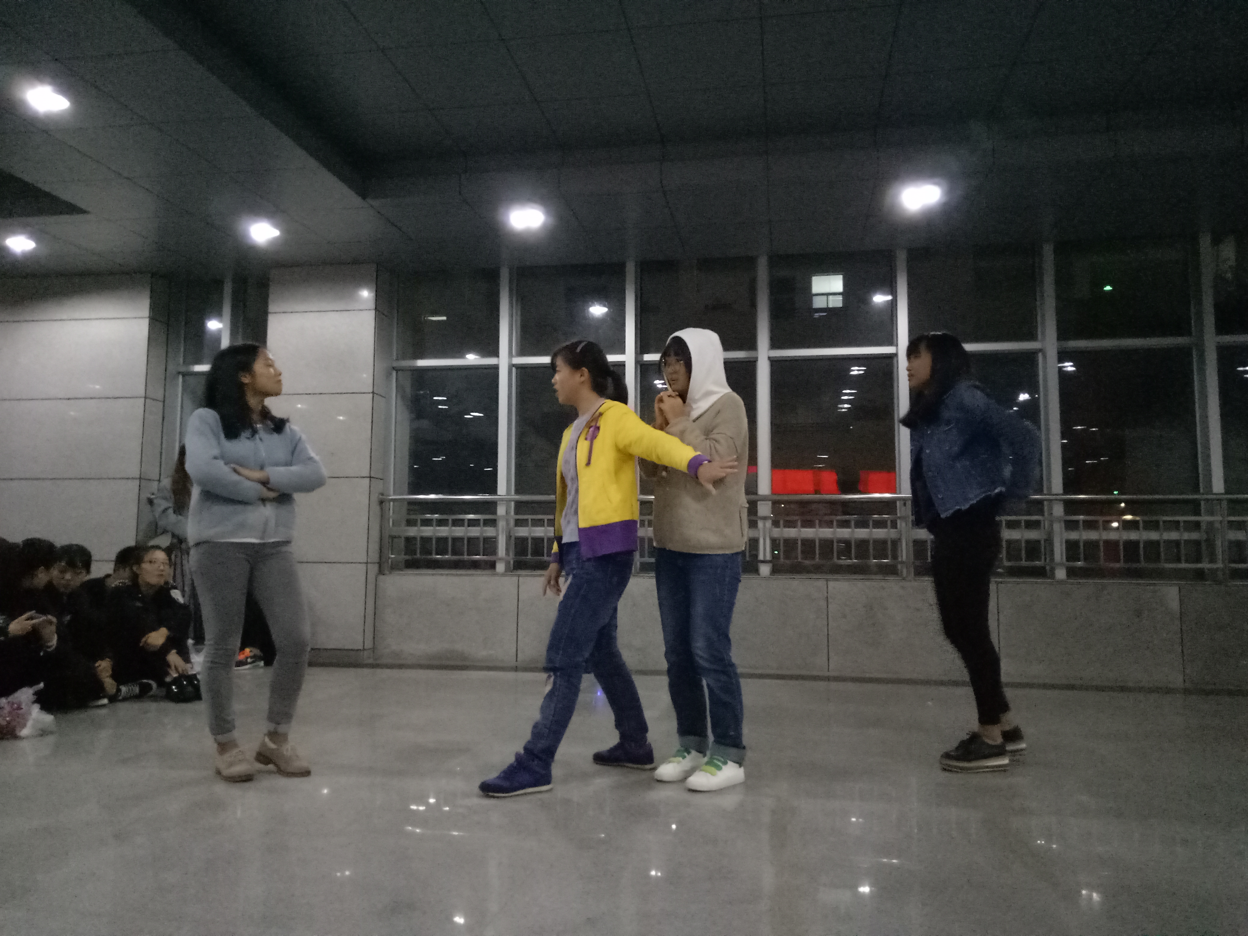 青年之声.绽放青春，展示自我――记化学与化工学院文工团汇演