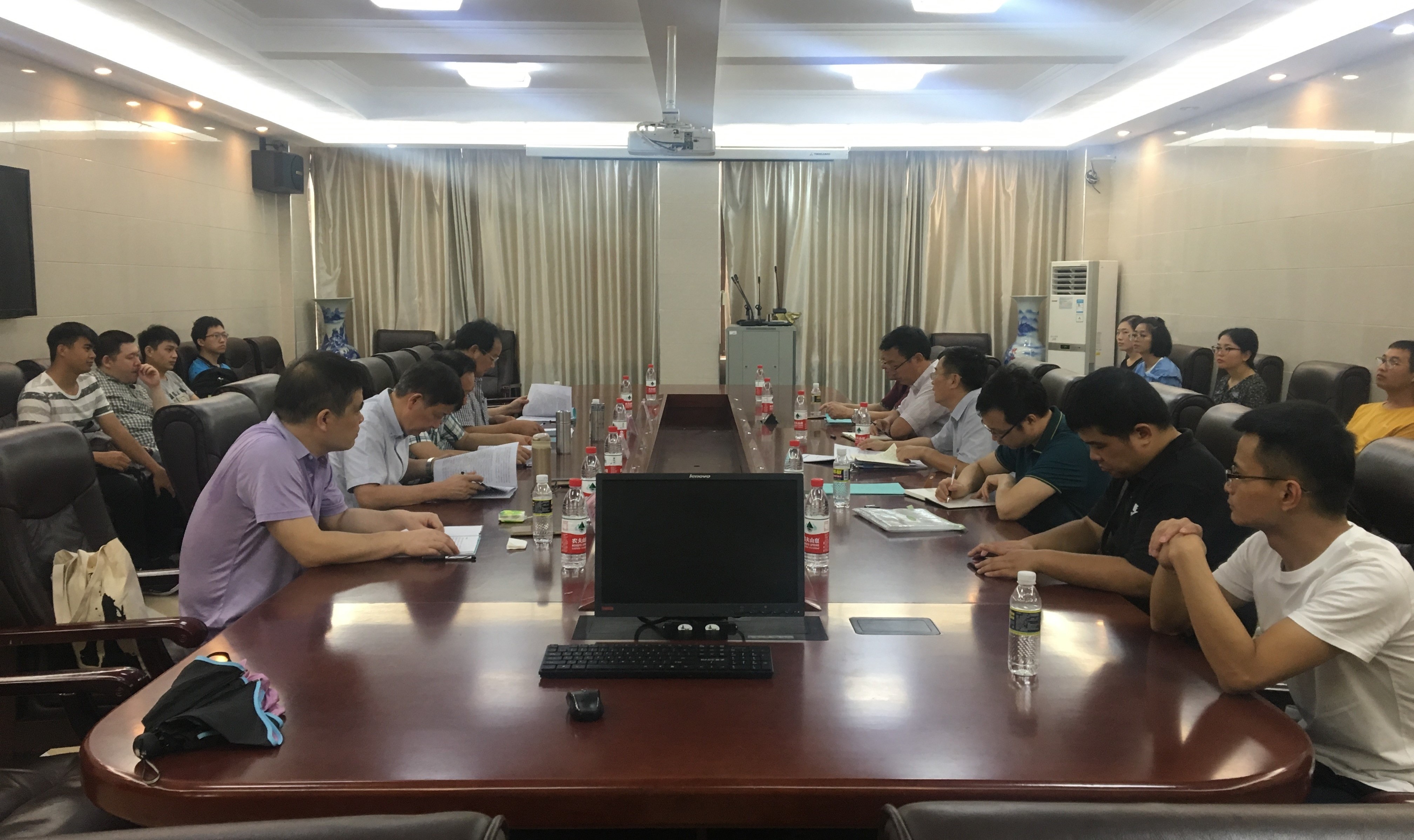 中国史硕士点召开外聘专家评估会