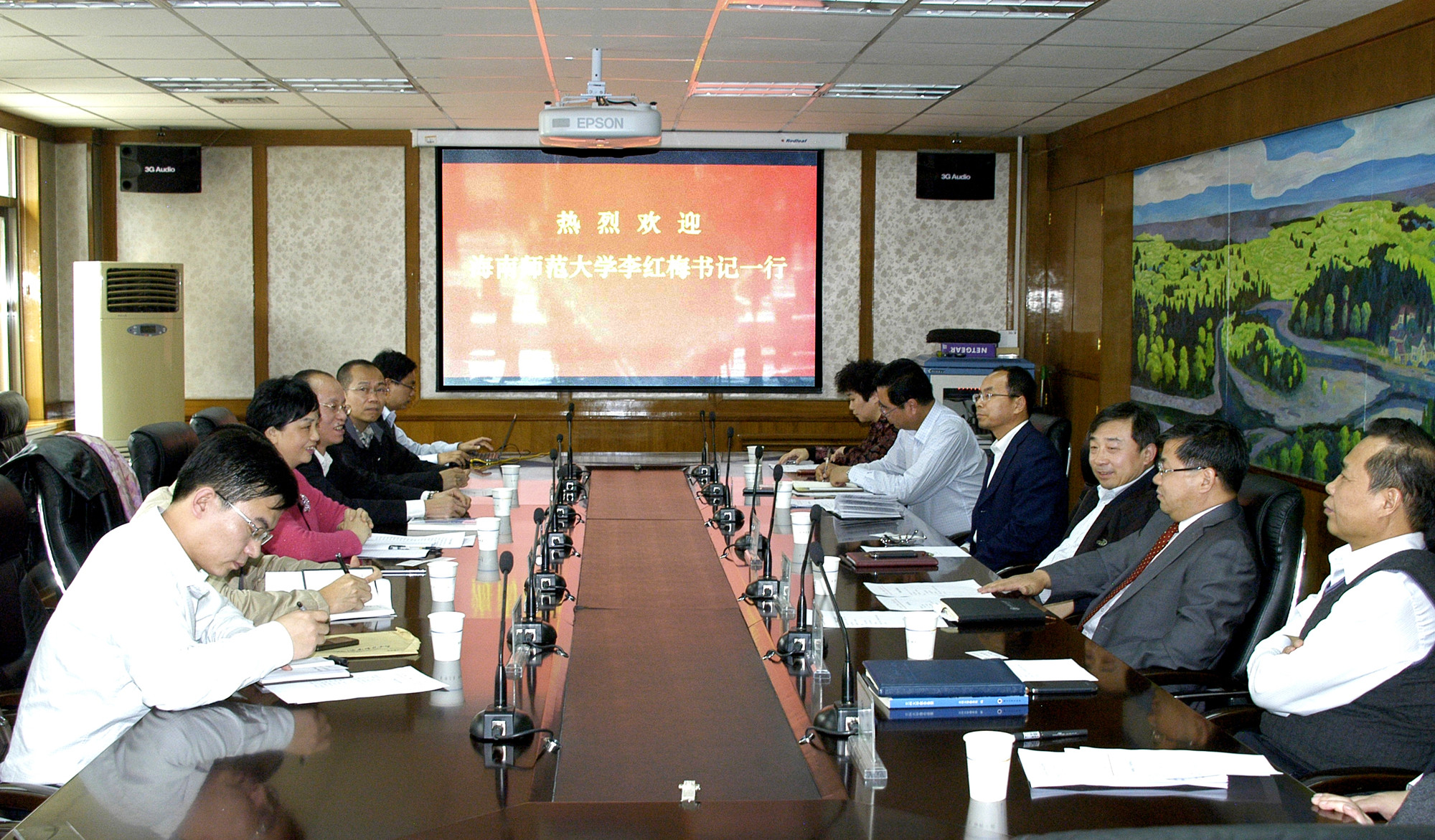 李红梅书记带队赴西北地区高校考察交流