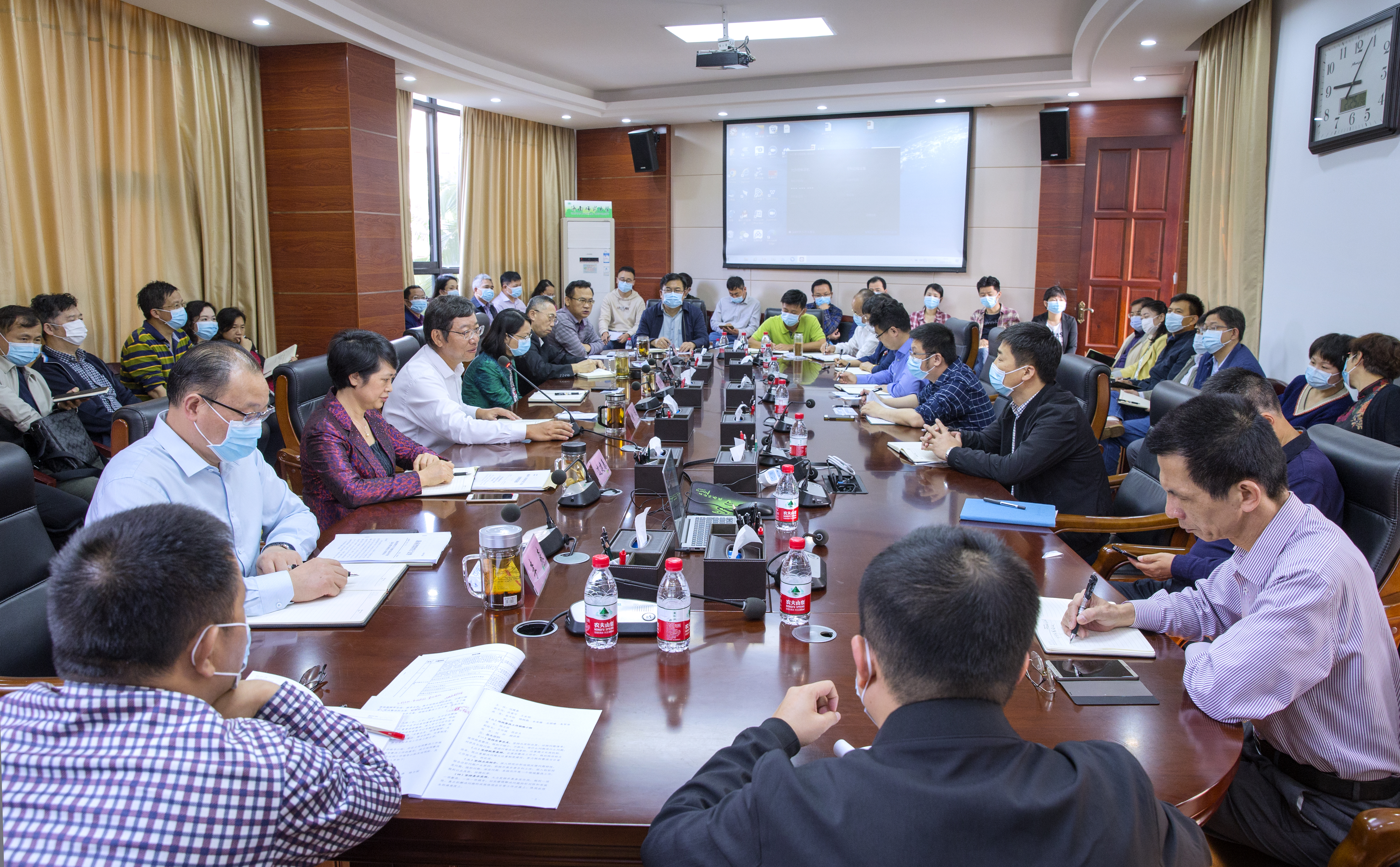 我校召开2021年春季学期开学准备工作会议