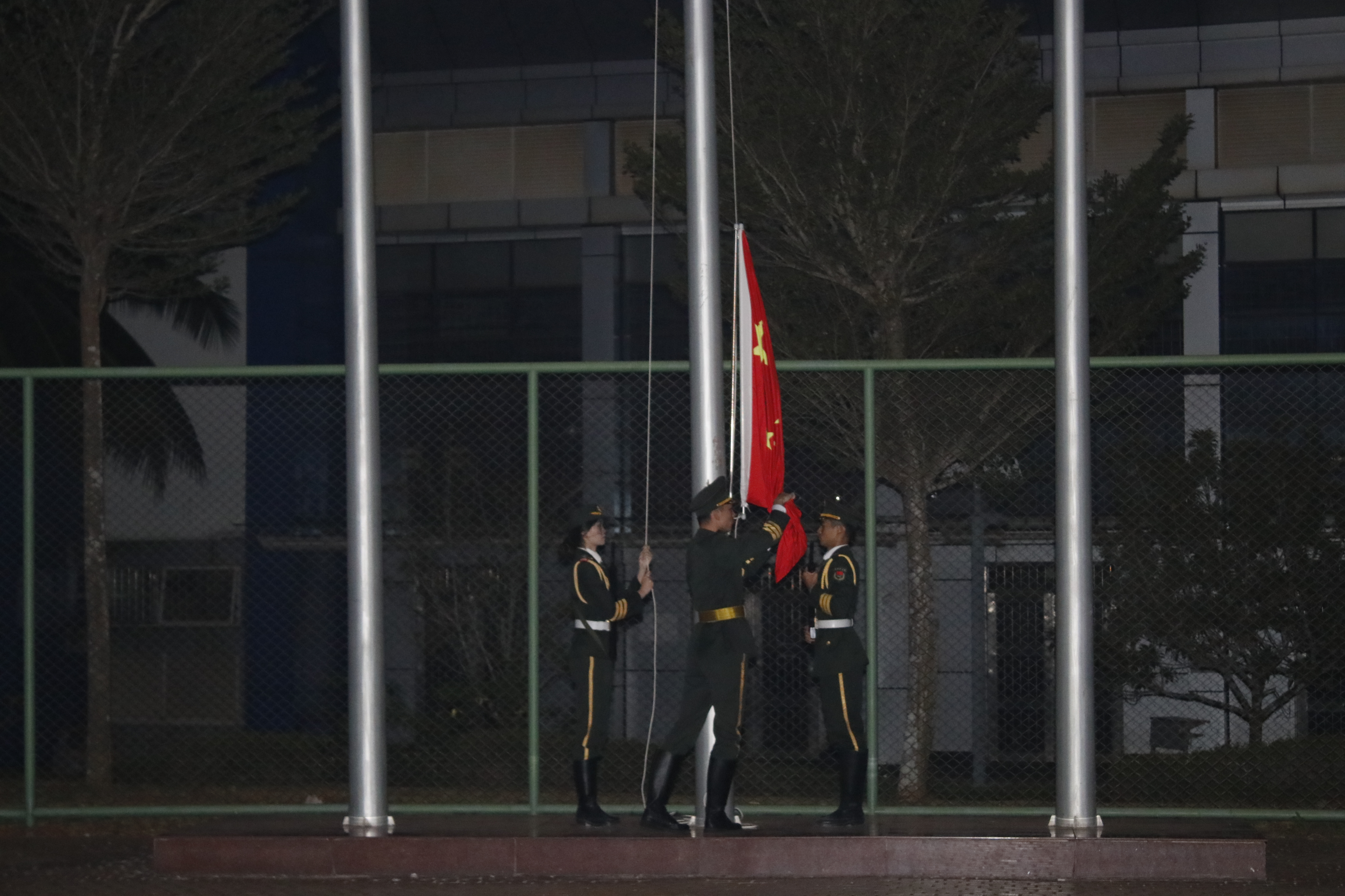 青年之声・记海南师范大学历史文化学院升旗仪式