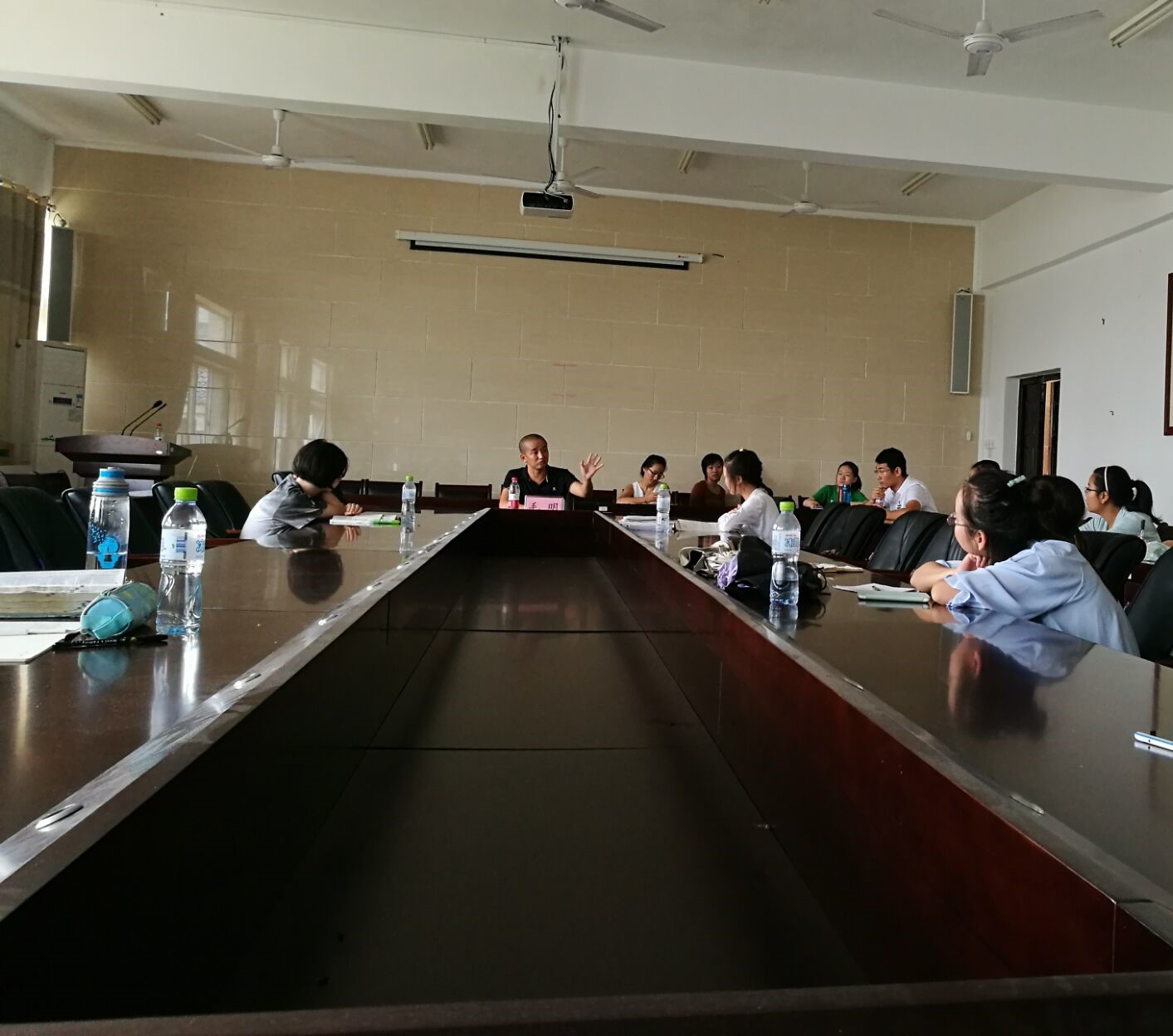 学无止境，勇攀高峰――记文学院比较文学和世界文学考研专题讲座