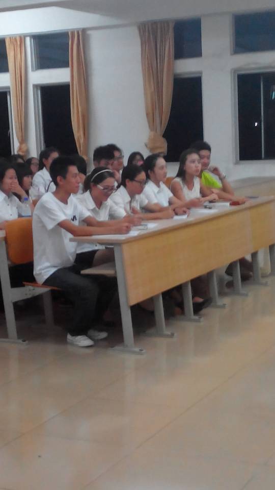 给梦想的舞台，你能登上吗？——记教育科学学院2014-205届团委学生会招新面试