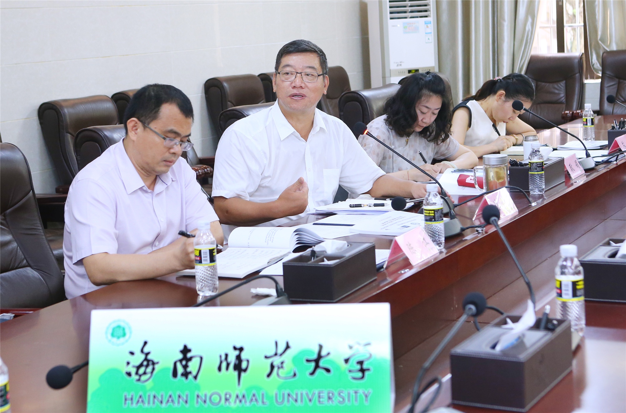 我校与马来西亚世纪大学召开孔子学院第五届理事会网络视频会议