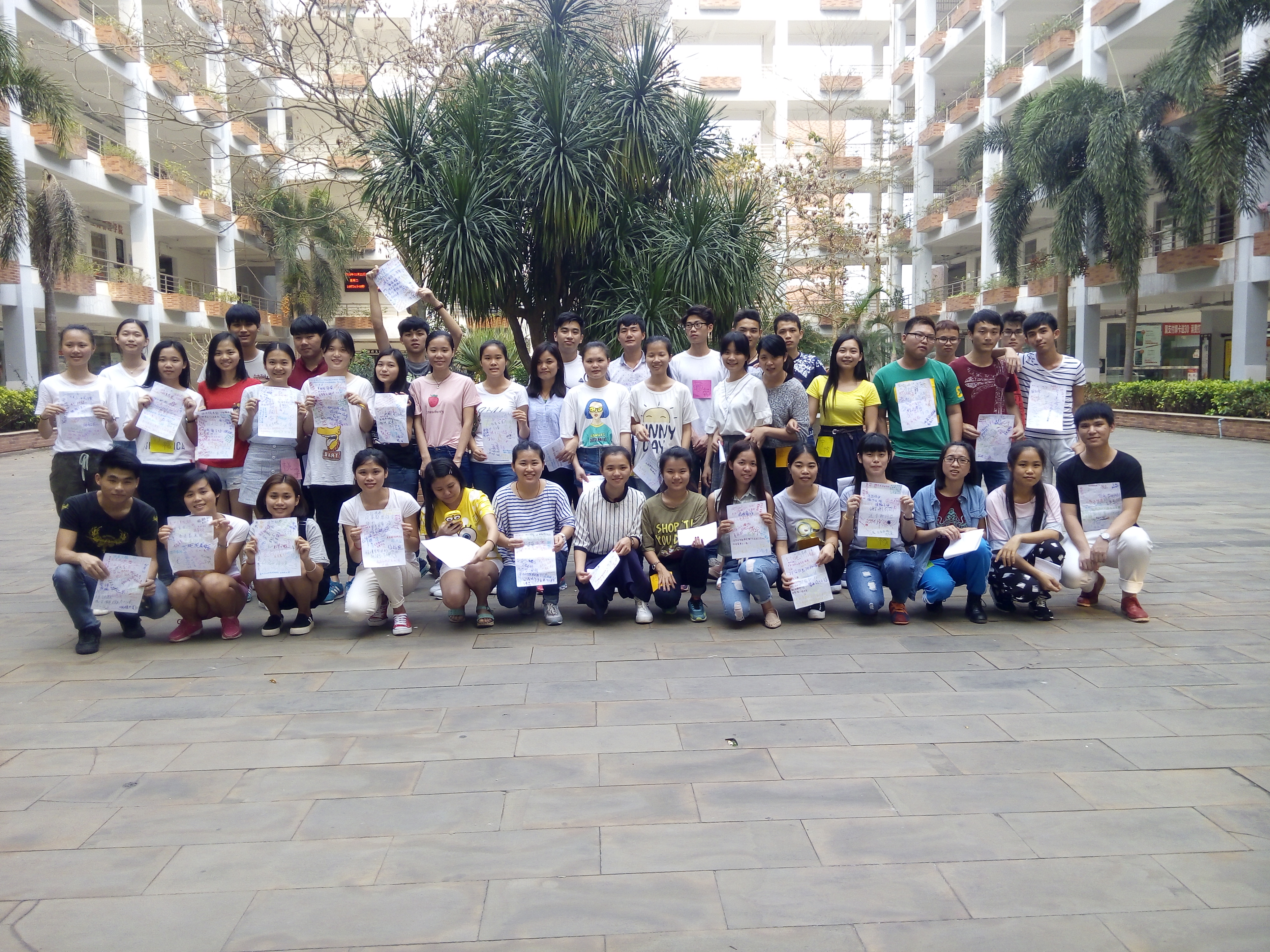 教育与心理学院心晴团体为海经贸学子进行心理辅导