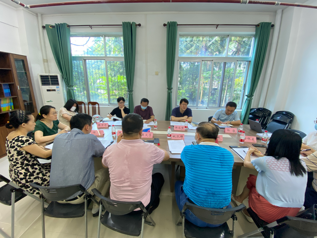 校领导到外国语学院开展人才工作专题调研